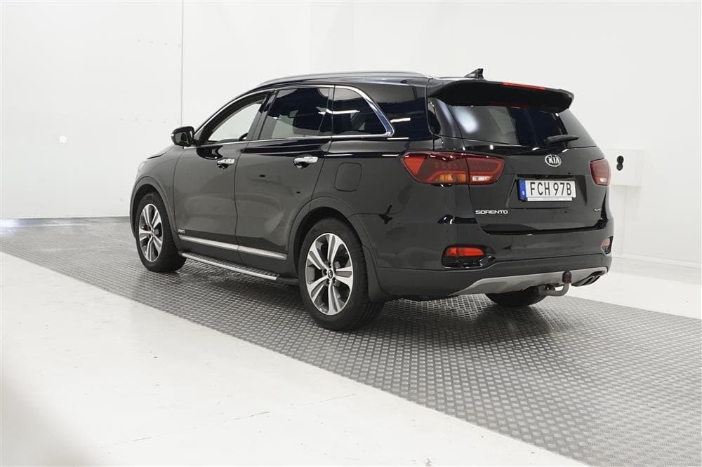Kia Sorento 200hk AWD GT-Line 360° Drag Navi Pano H/K 7-Sits