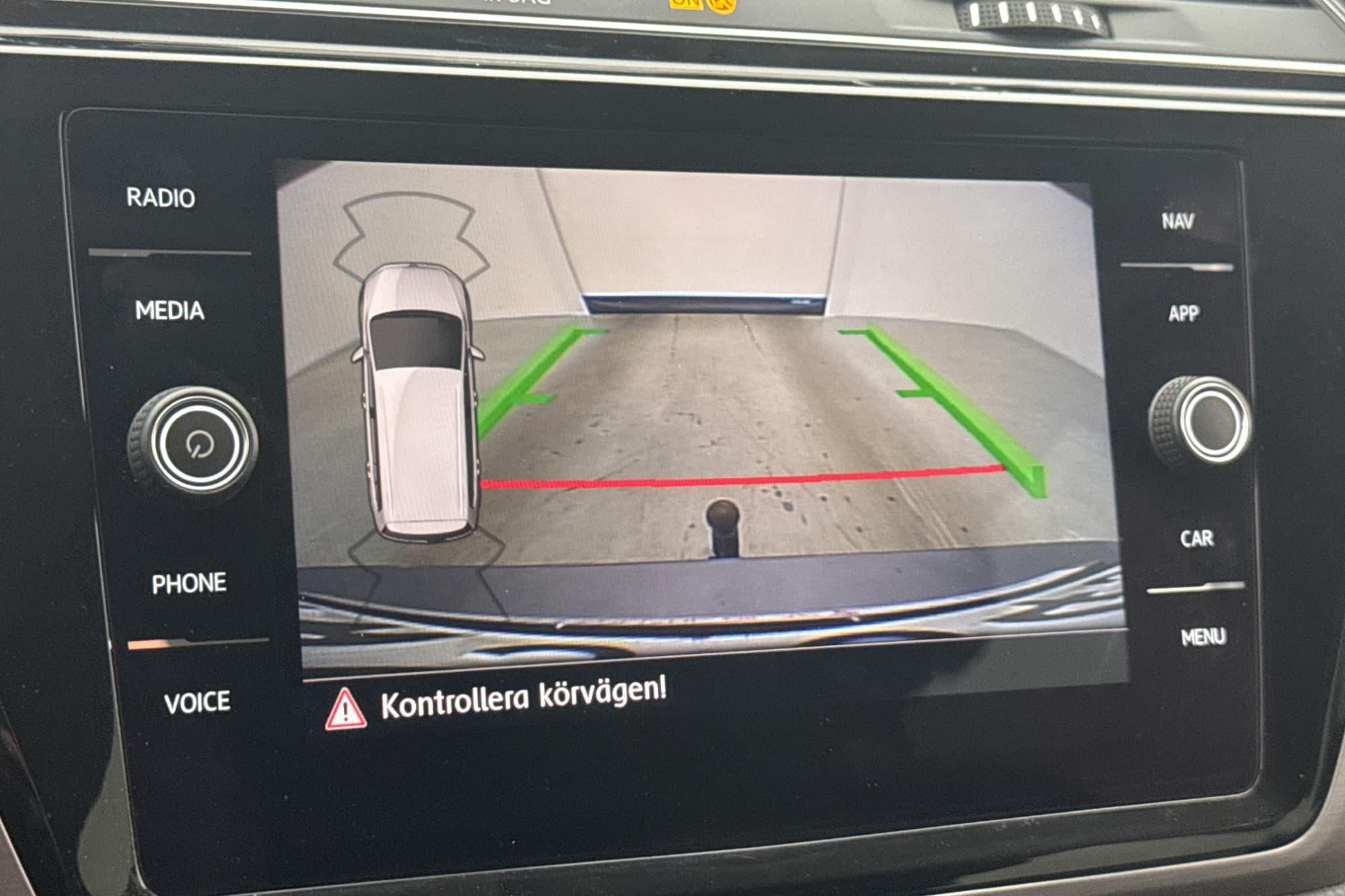 Volkswagen Touran TDI 115hk 7-sits Kamera Navi Drag CarPlay