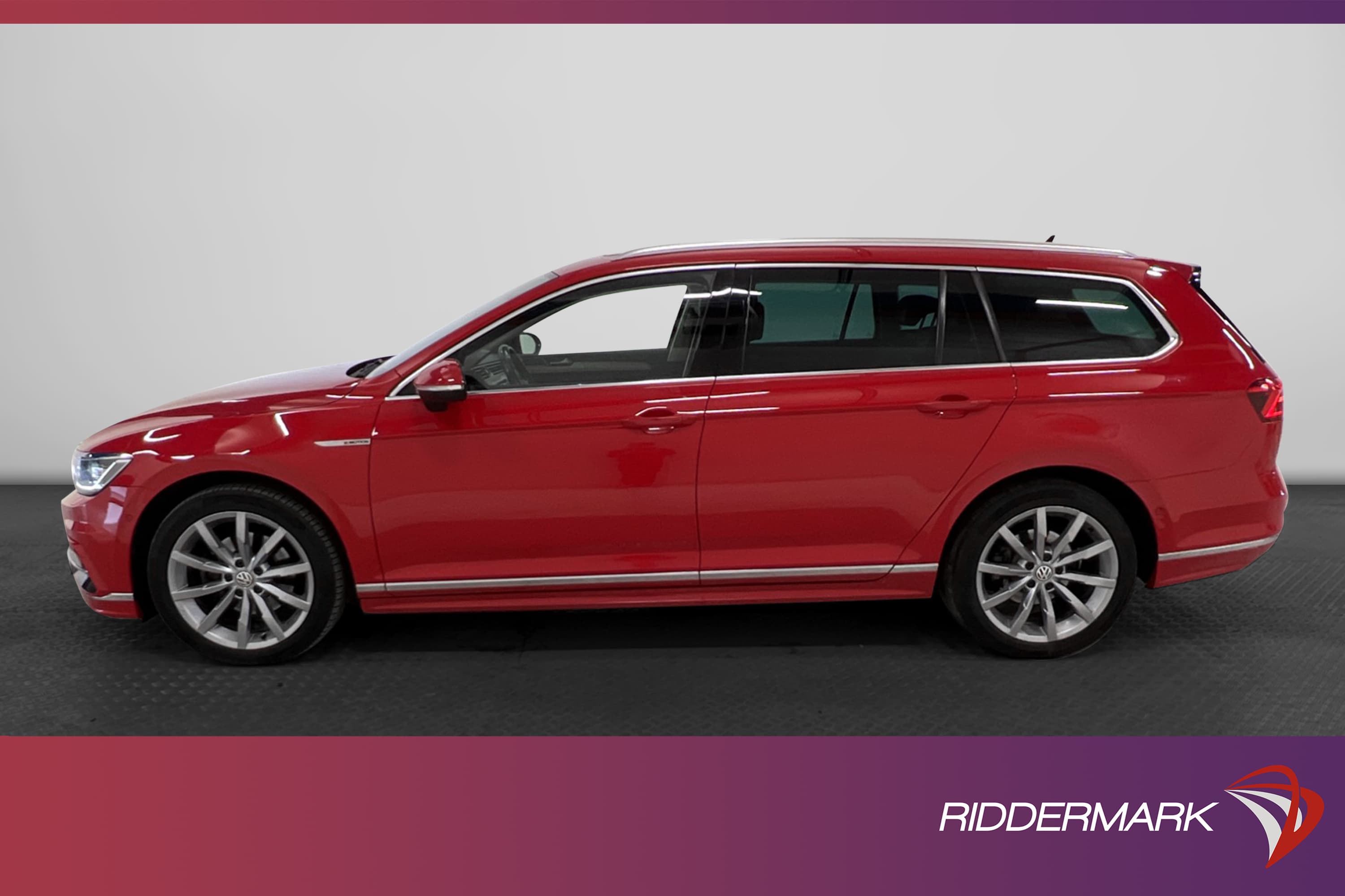Volkswagen Passat 4M R-Line Värmare Cockpit Dynaudio Pano
