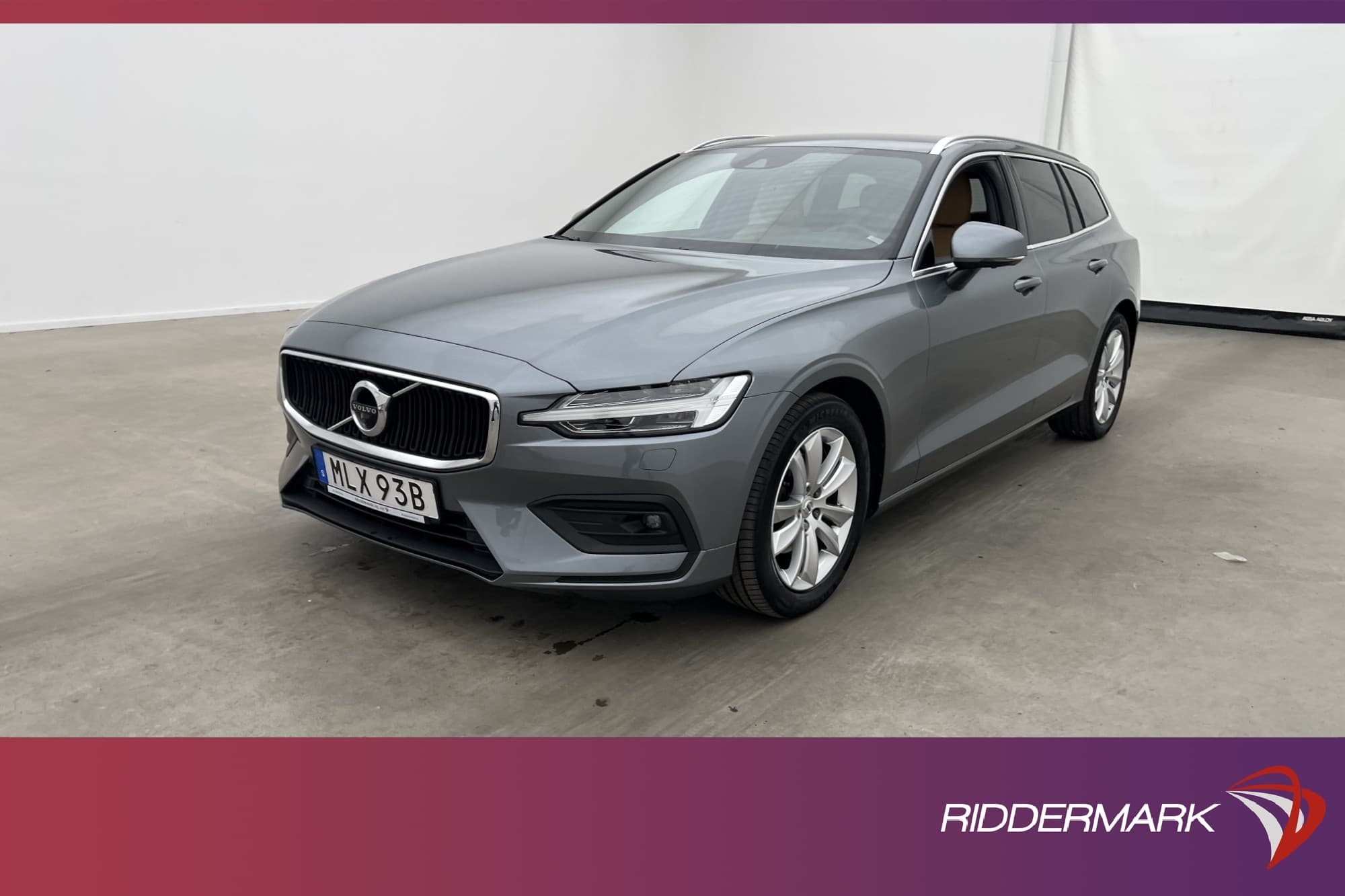 Volvo V60 D4  Advanced VOC Värmare 360° Navi Skinn BLIS MOMS