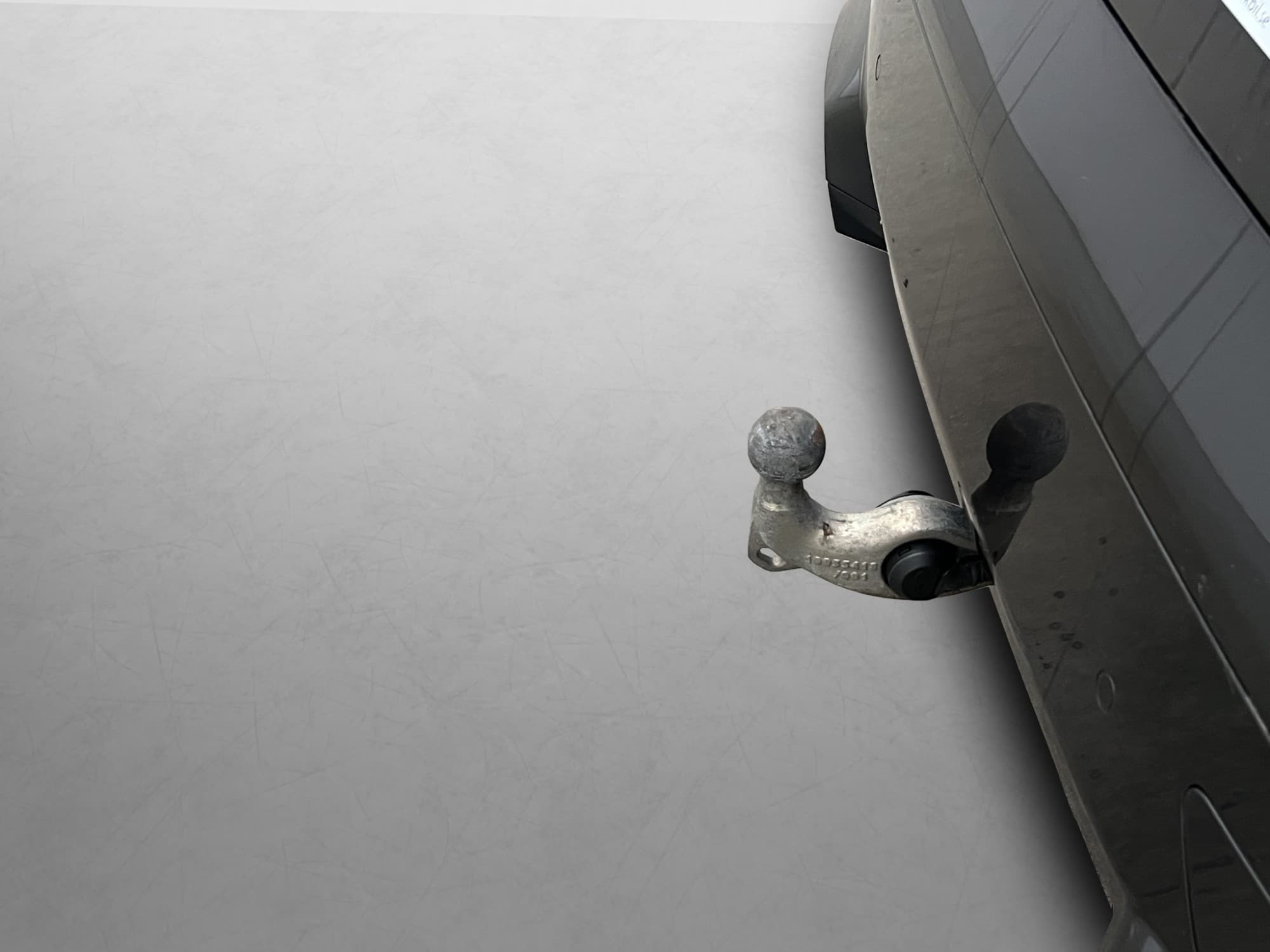 BMW iX xDrive40 326hk Sport H/K Head Up Drag Kamera Skinn