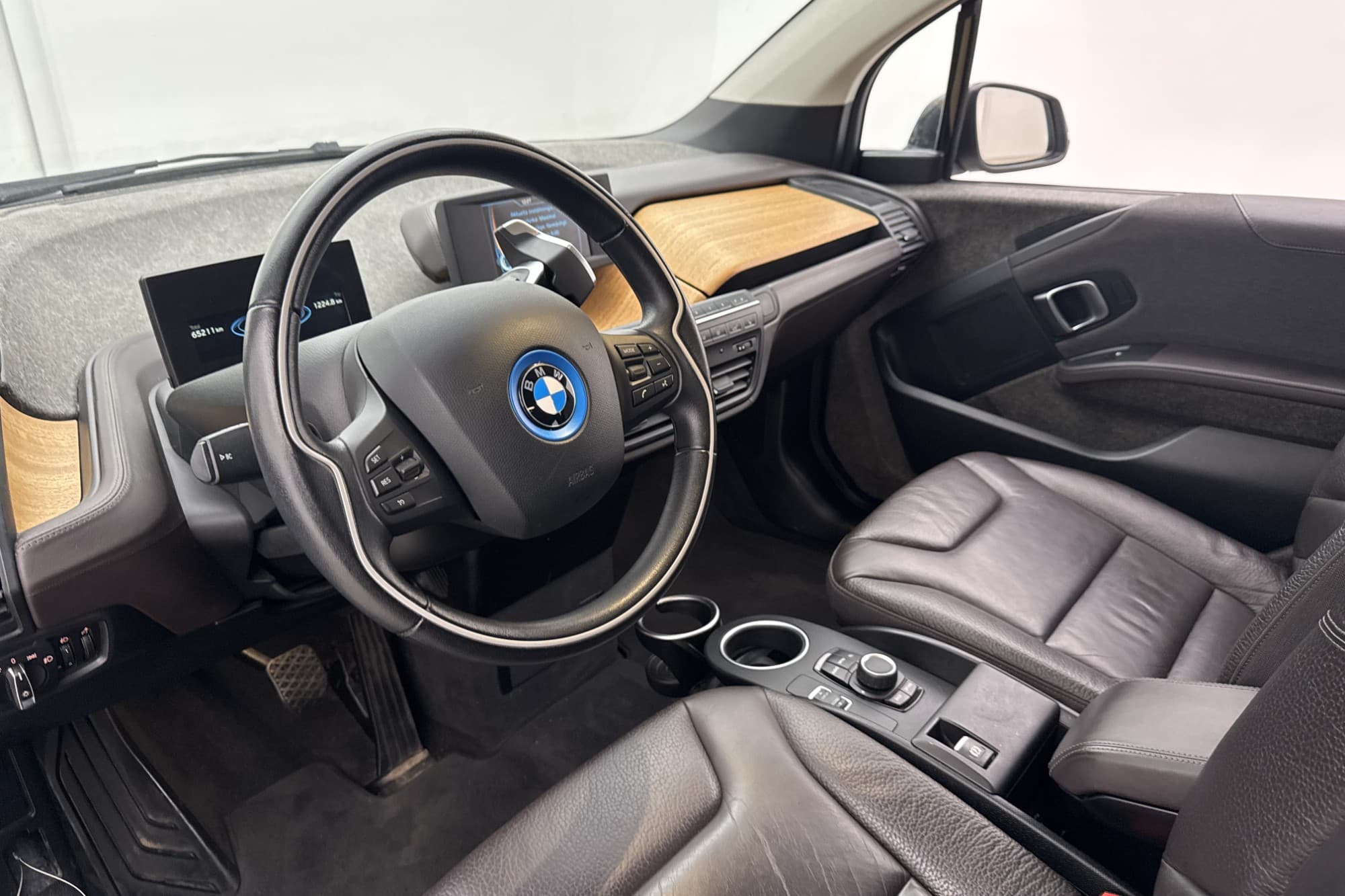 BMW i3 60 Ah 170hk Comfort Värmepump Skinn Farthållare