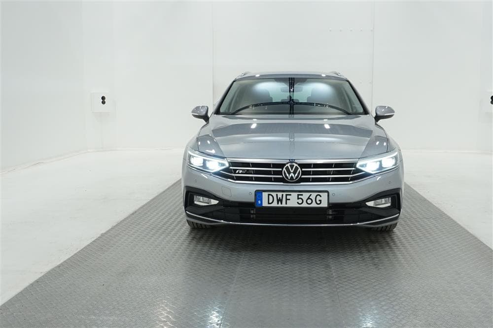 Volkswagen Passat 2.0 TDI 200hk 4M R-Line