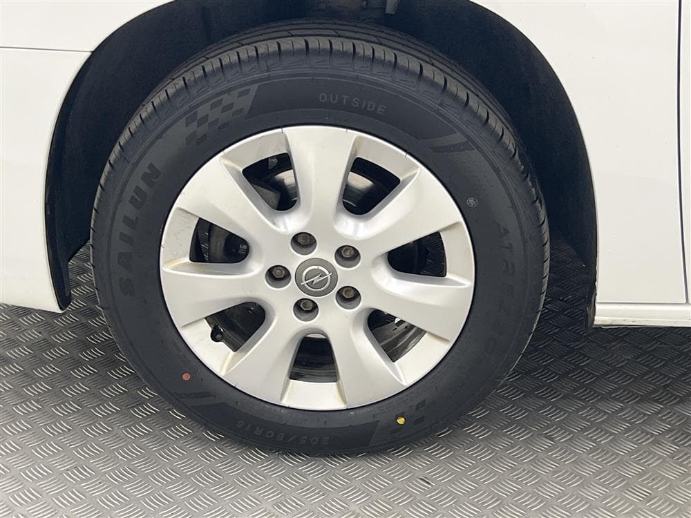 Opel Combo 1.5 CDTI Eu6 100hk PDC Navi Drag Nyservad Moms interiör