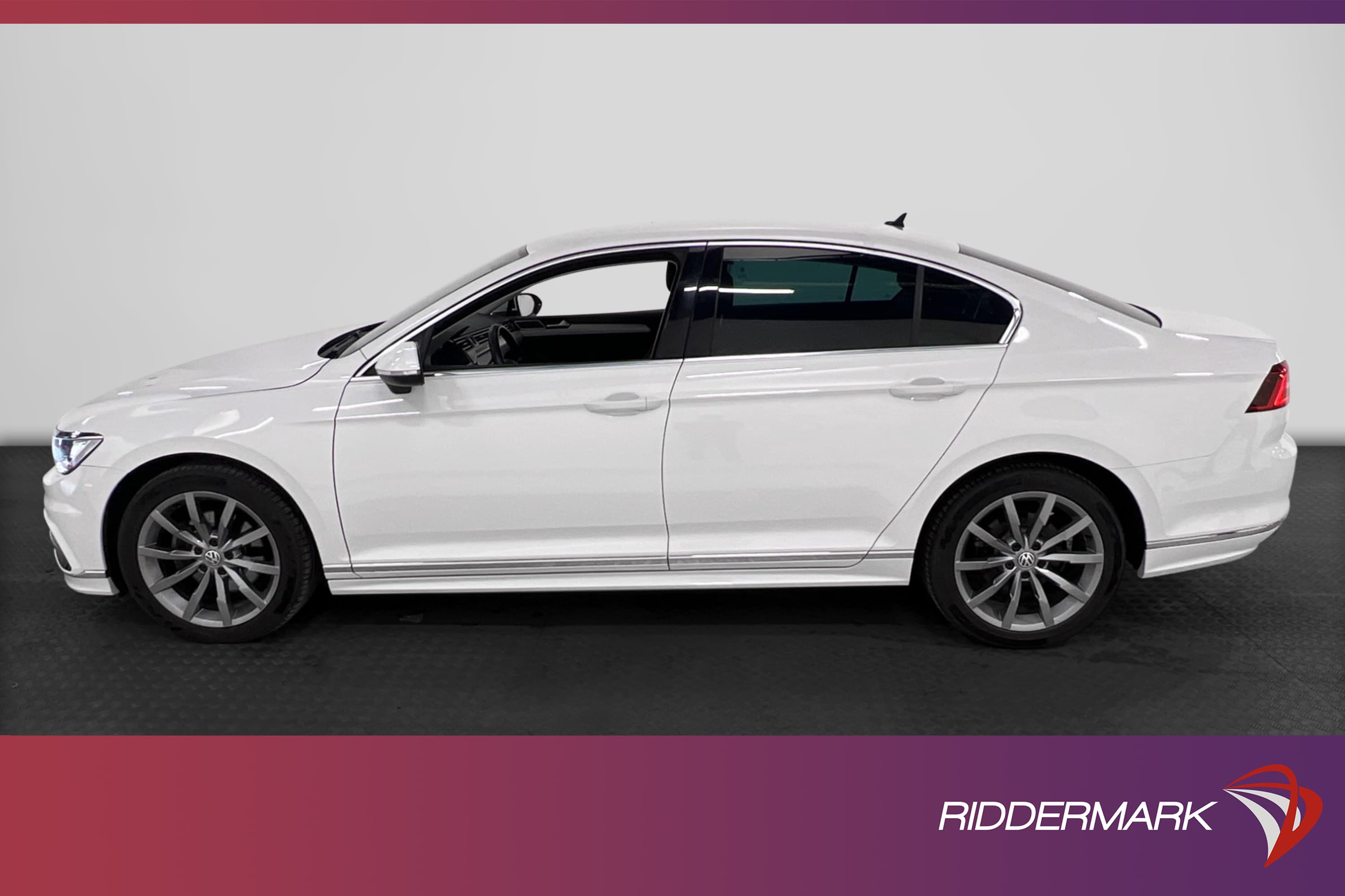 Volkswagen Passat 4M 190hk R-Line *BLACK WEEK 255.000kr*