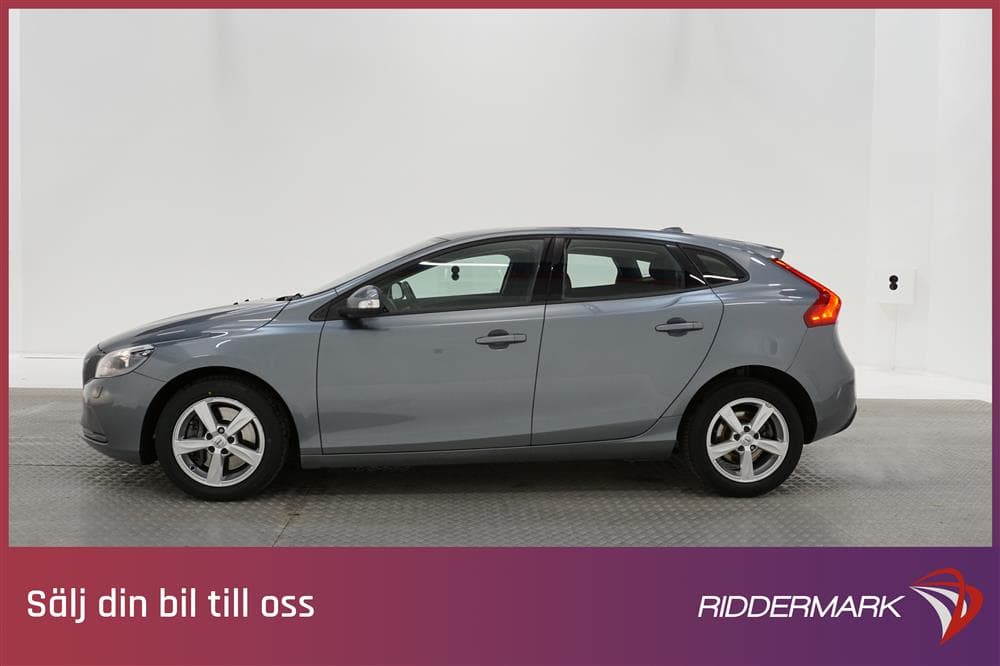 Volvo V40 T2 122hk
