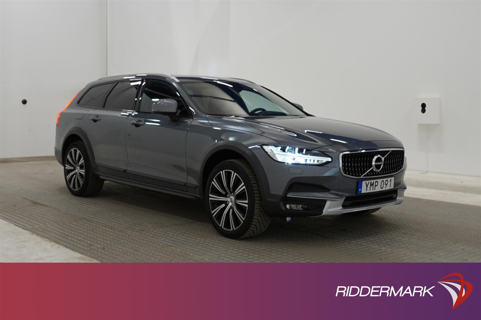 Volvo V90 D4 Cross Country 190hk AWD