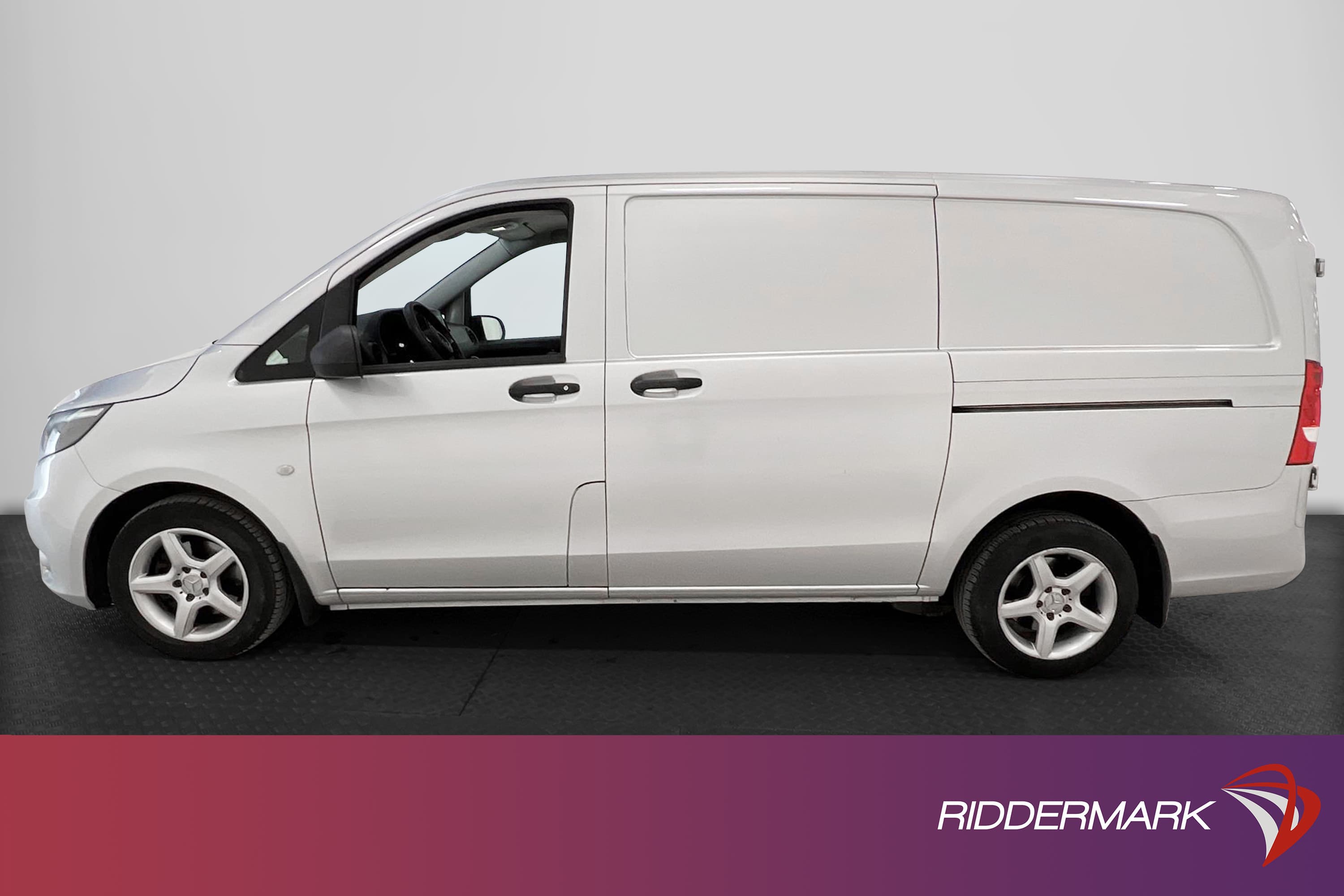 Mercedes-Benz Vito L2 111CDI Värmare B-Kamera Skinn Moms