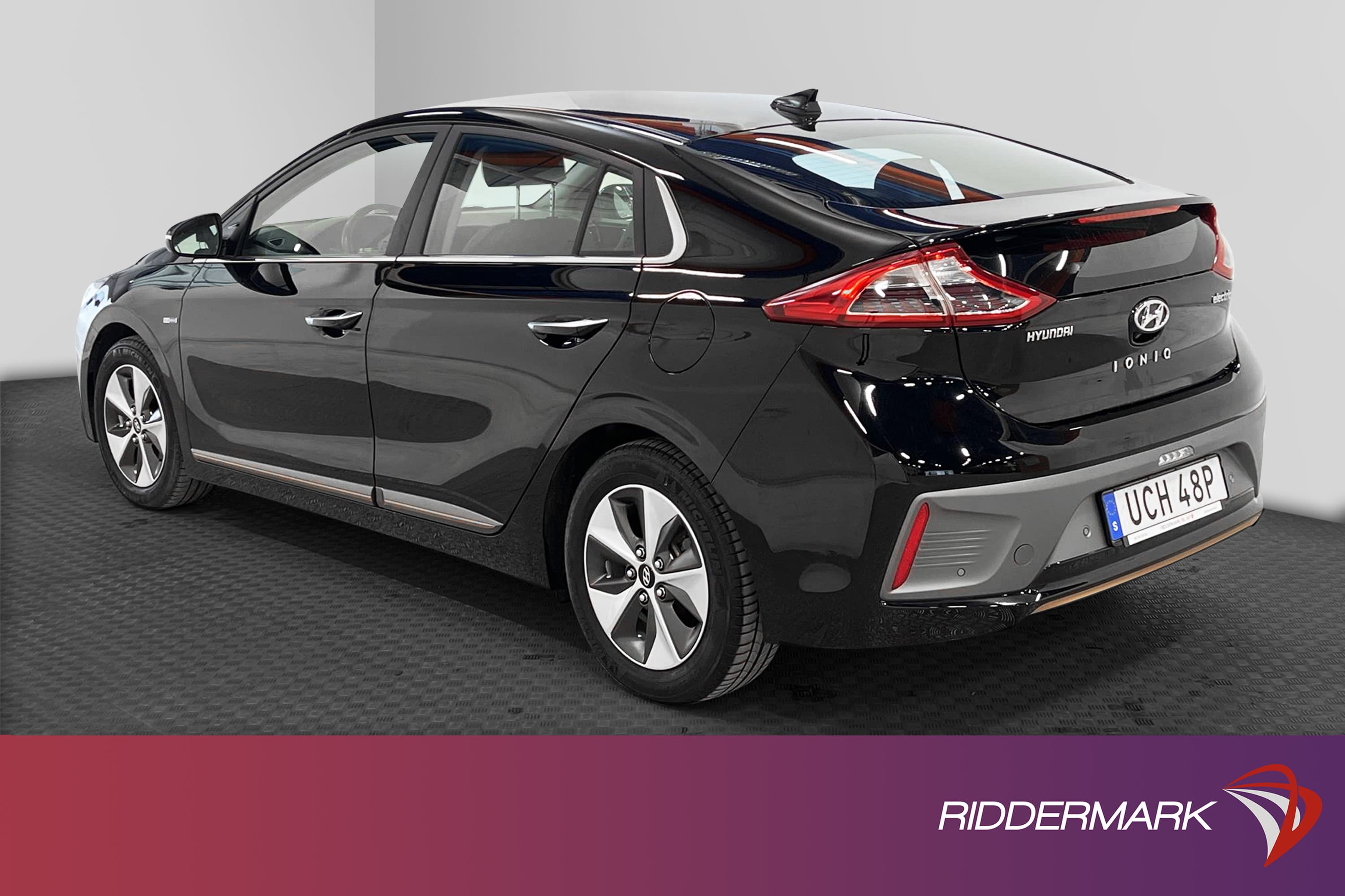 Hyundai IONIQ Electric 28 kWh 120hk