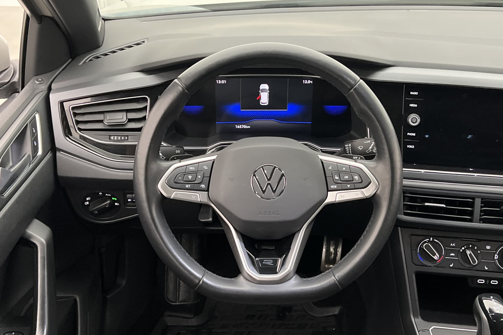 Volkswagen Taigo 1.5 TSI 150hk R-Line Cockpit CarPlay