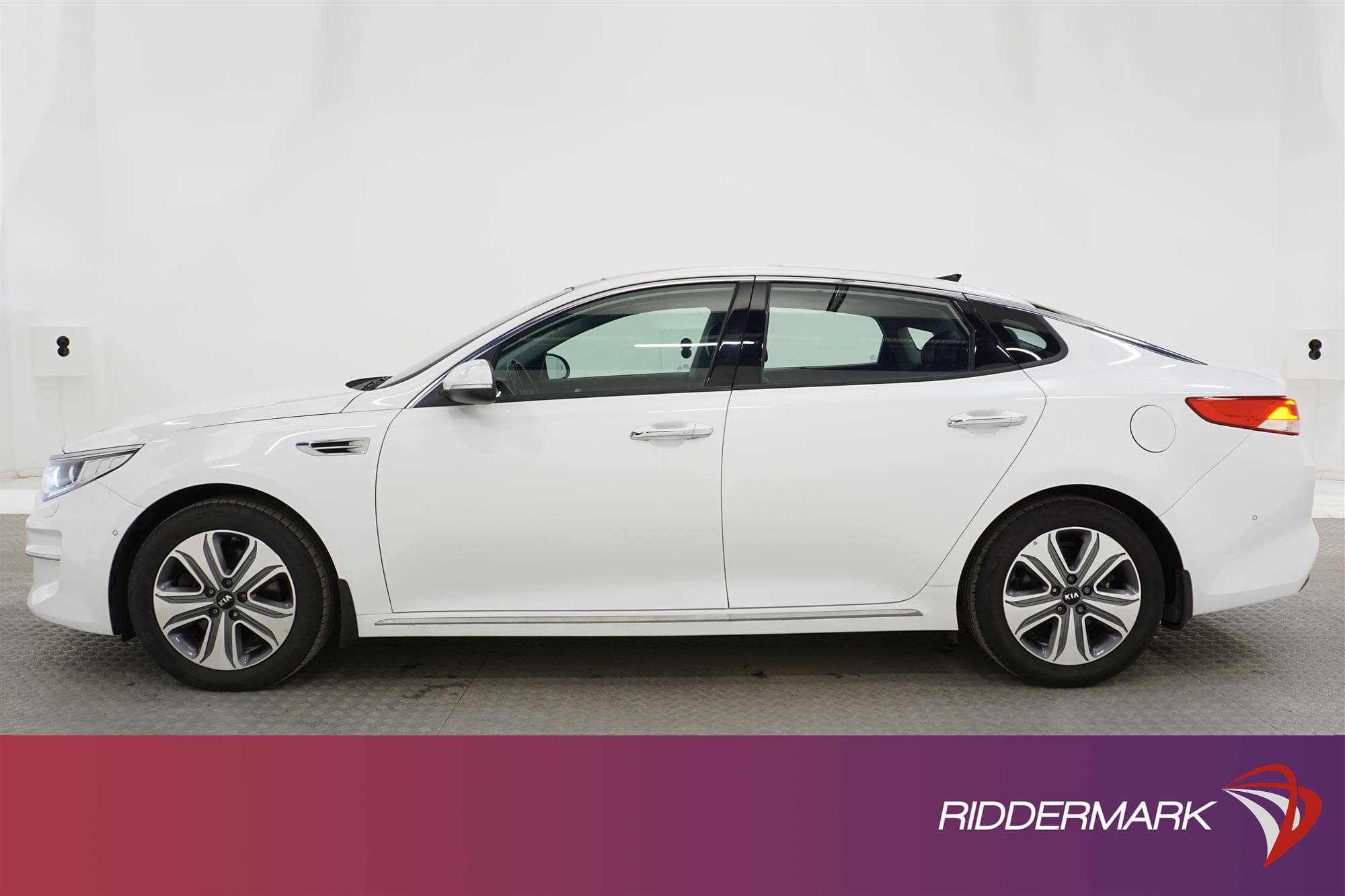 Kia Optima 1.7 146hk