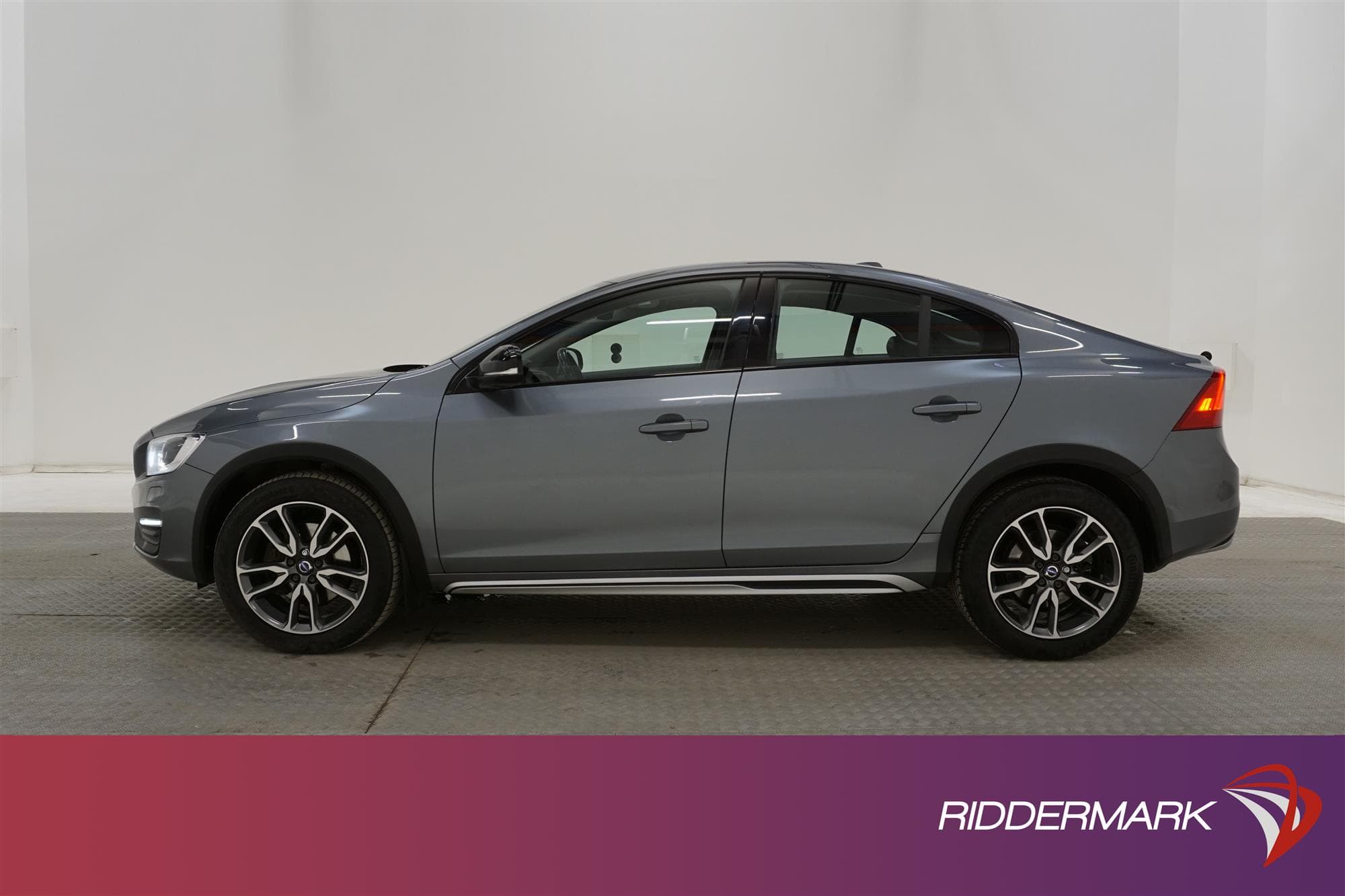 Volvo S60 Cross Country D4 AWD 190hk