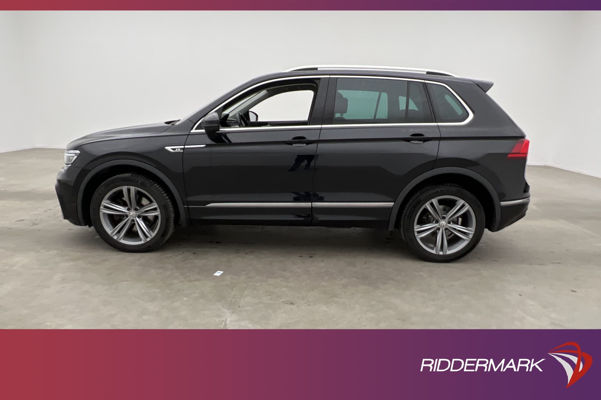 Volkswagen Tiguan 2.0 TDI 4M R-Line Cockpit D-Värmare Kamera