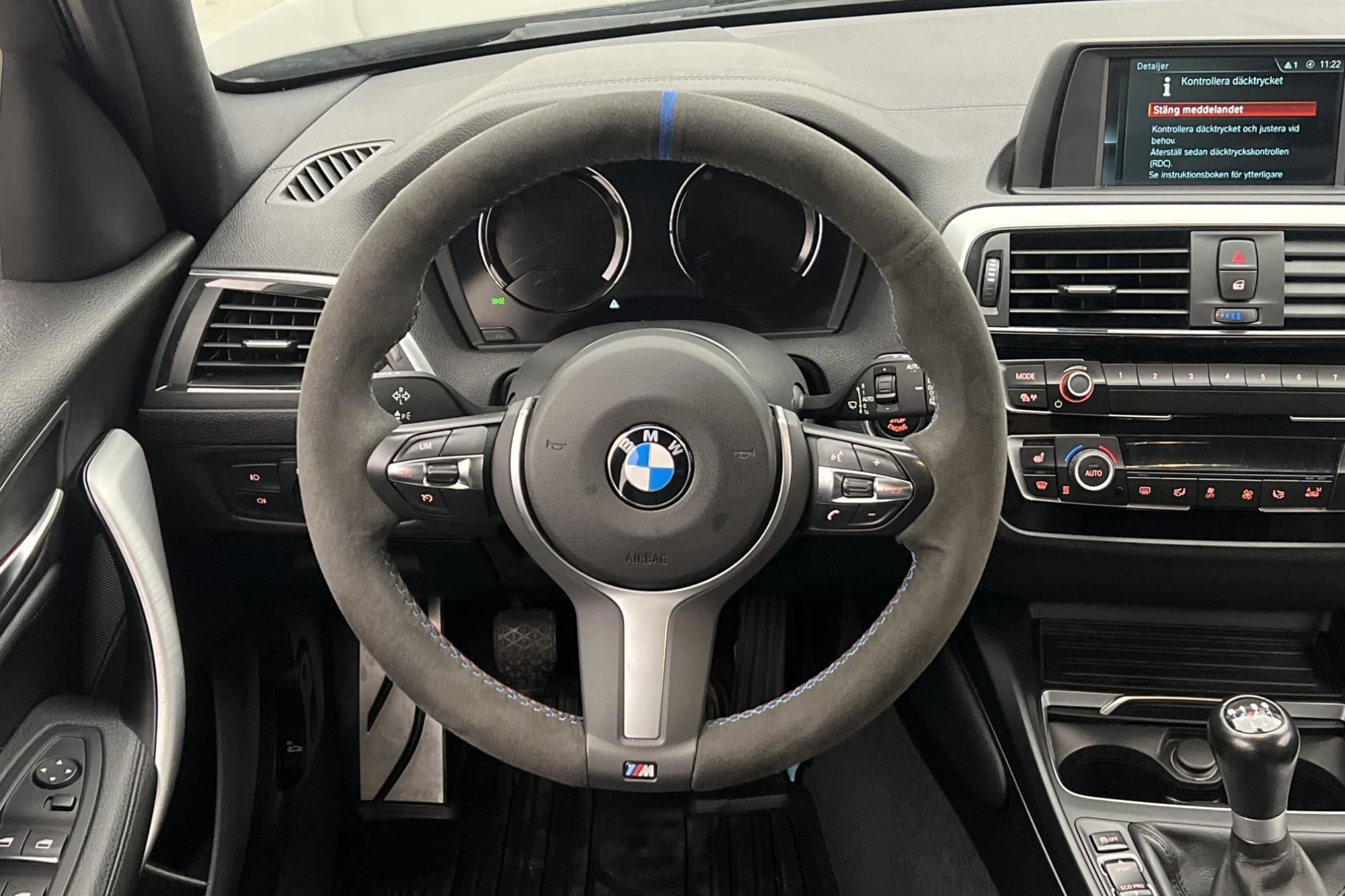 BMW 118i 136hk M Sport Skinn Farthållare Sensorer