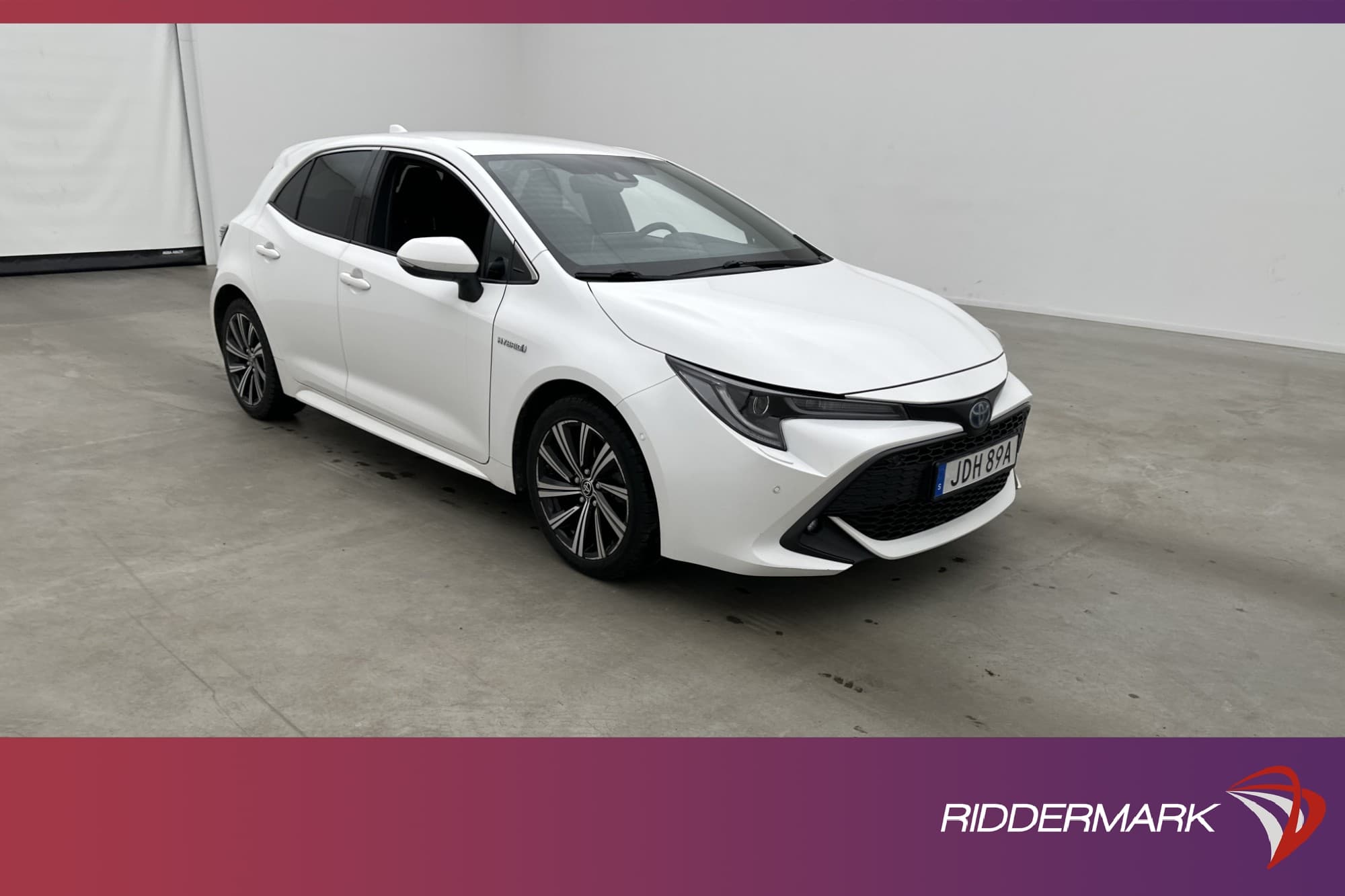 Toyota Corolla Hybrid 122hk