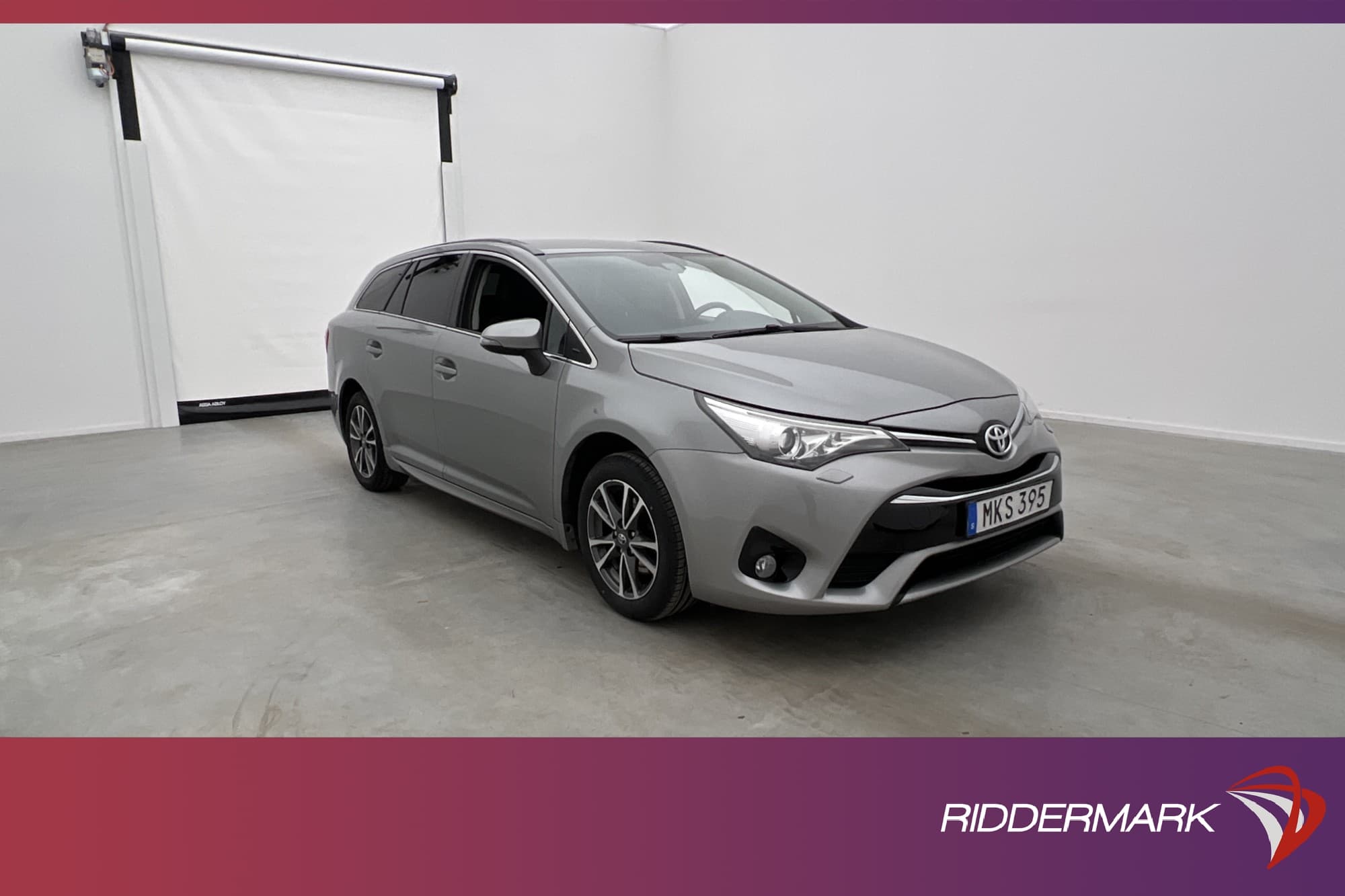 Toyota Avensis Kombi 147hk