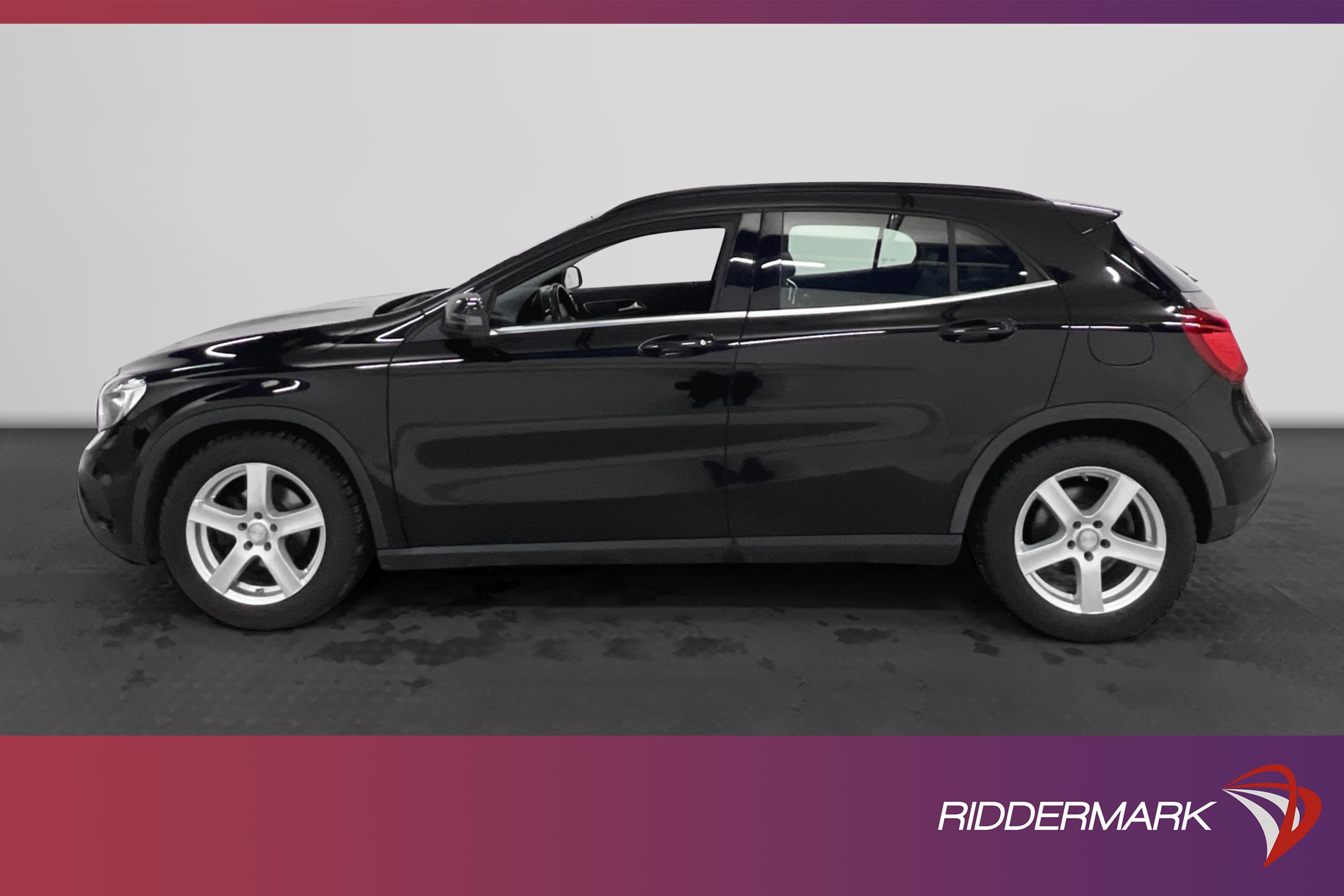 Mercedes-Benz GLA 200 CDI 136hk