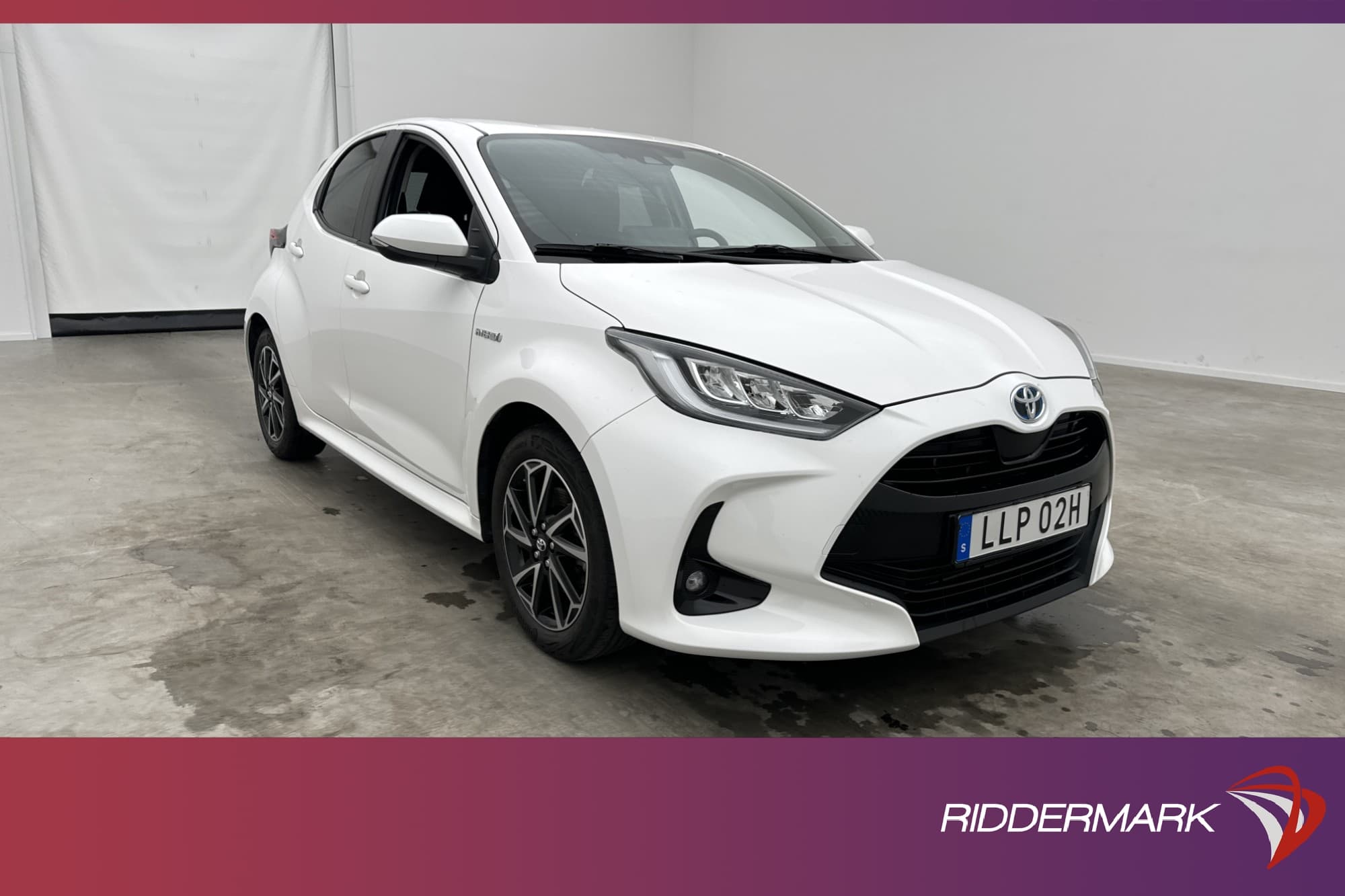 Toyota Yaris Hybrid CVT 116hk