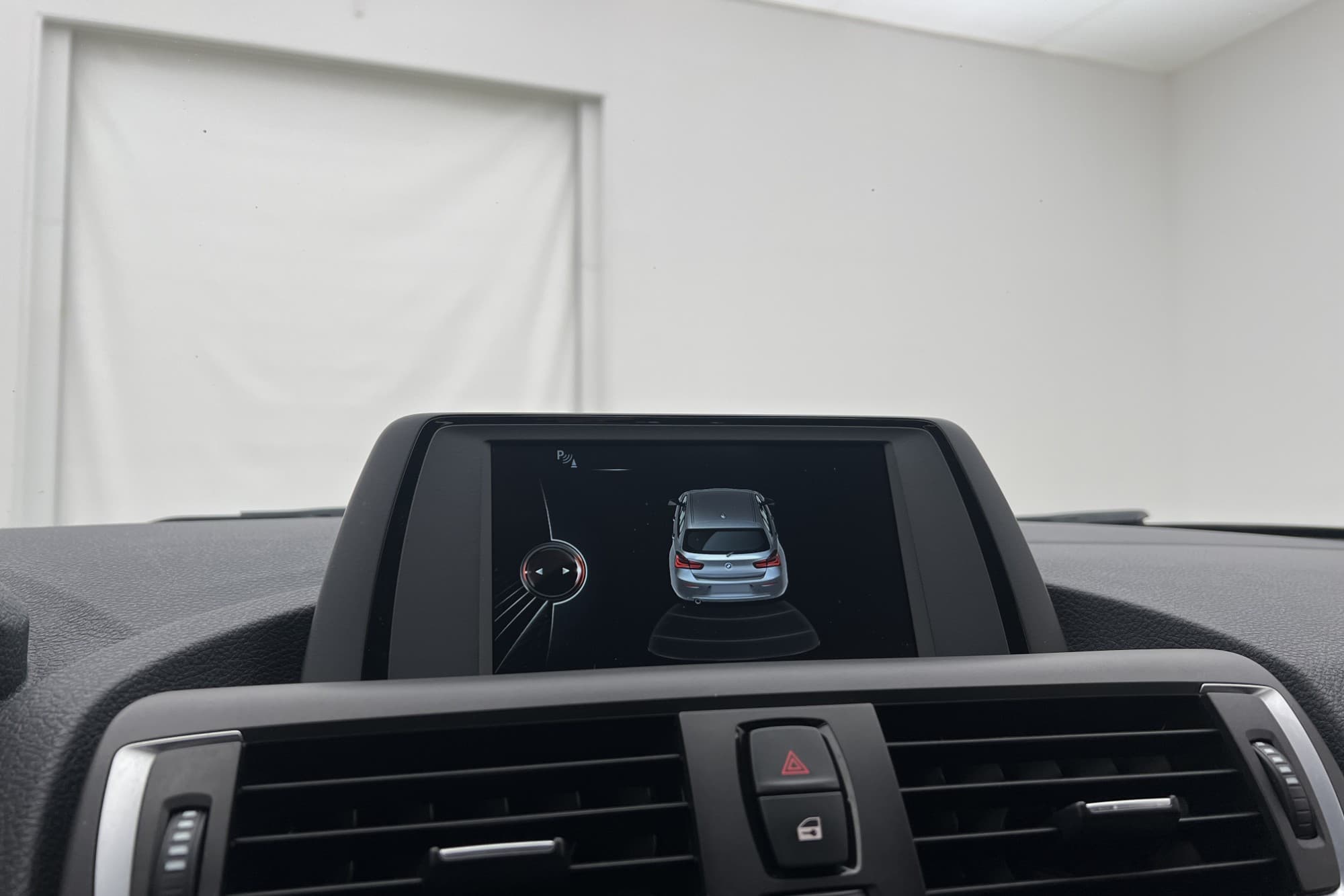 BMW 118 i 136hk M Sport Alcantara Sensorer Keyless Låg-Skatt