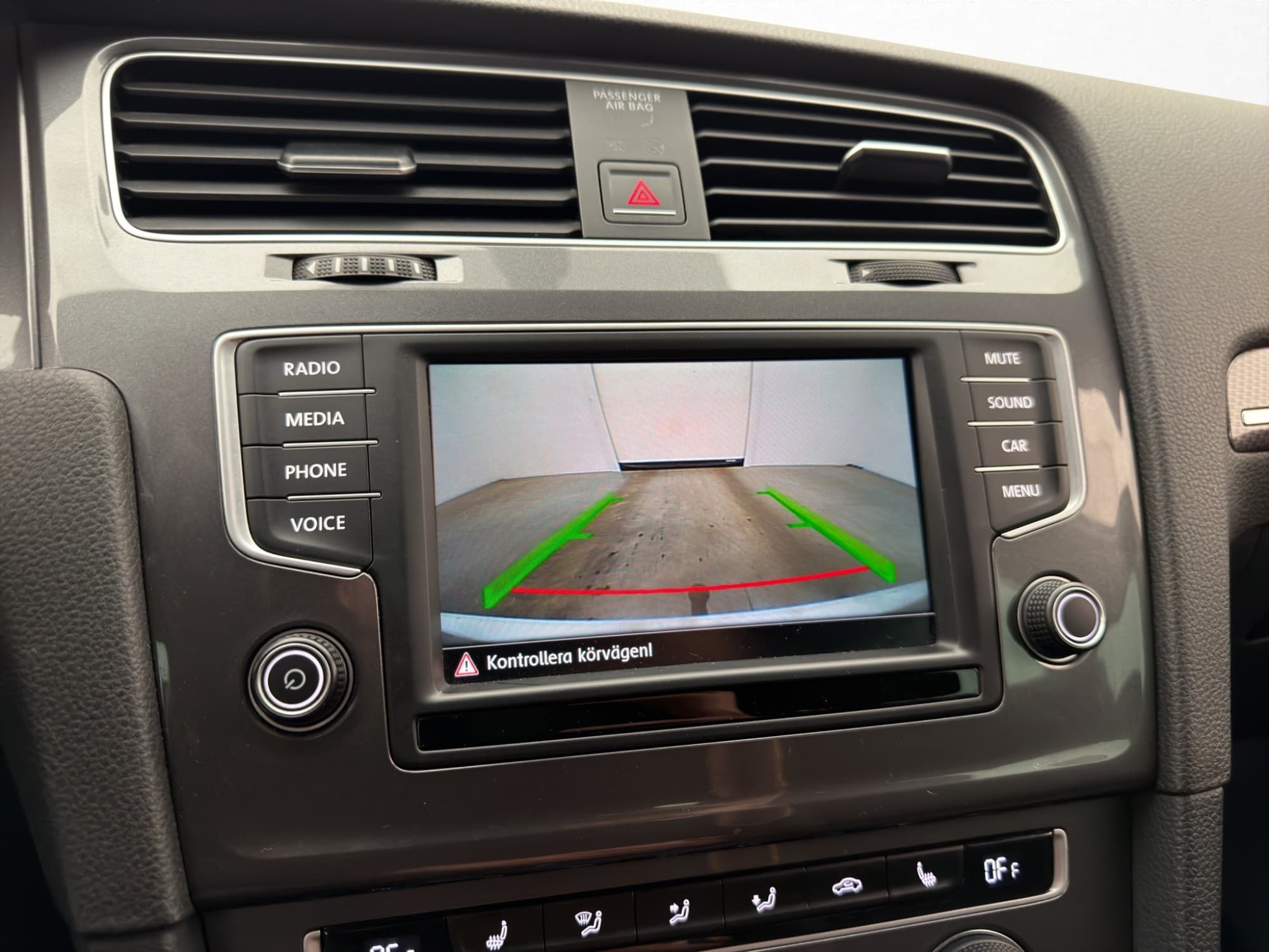 Volkswagen Golf Alltrack TDI 4M 184hk D-Värmare Kamera Drag