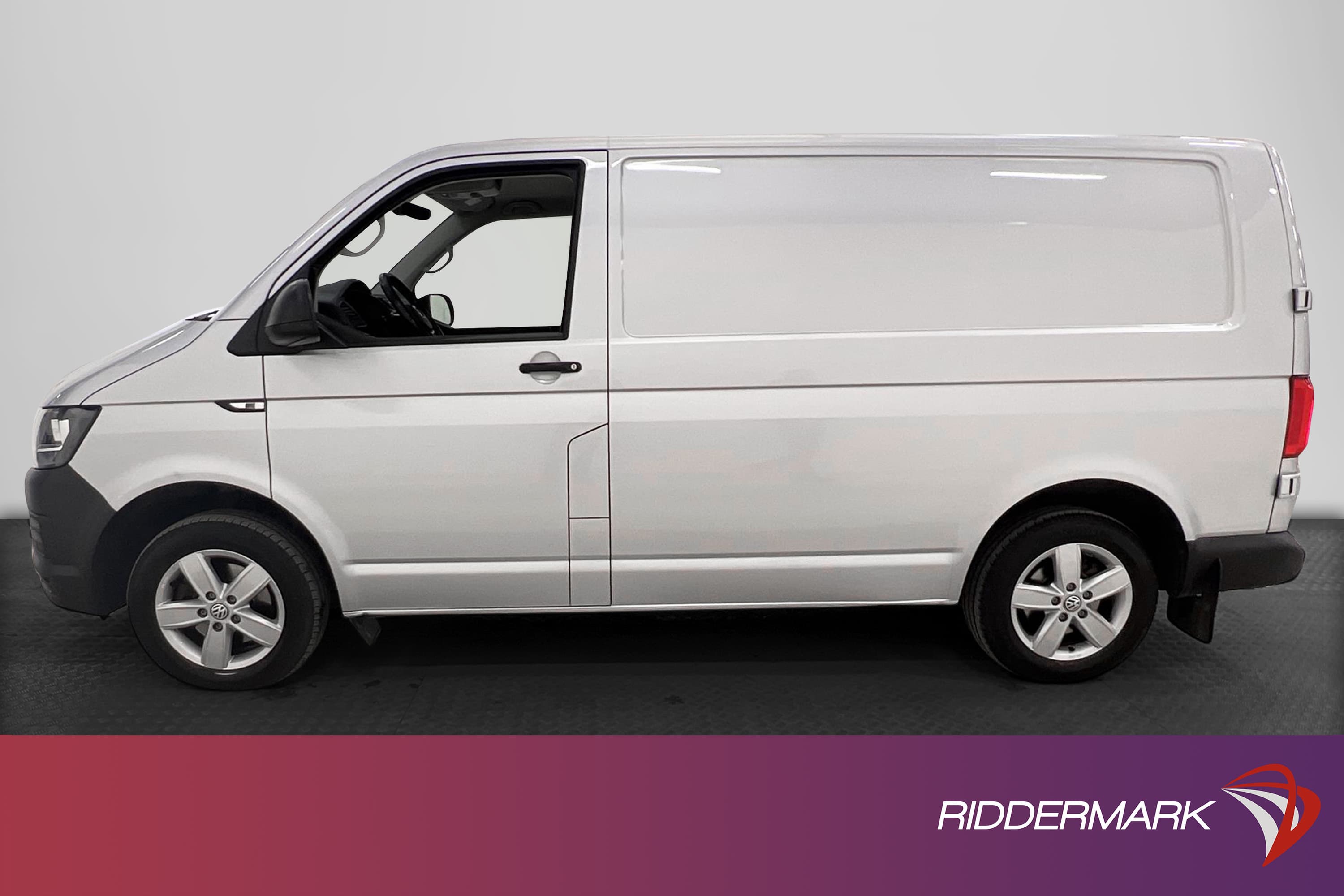 Volkswagen Transporter 2.0TDI Automat Drag Värmare Moms