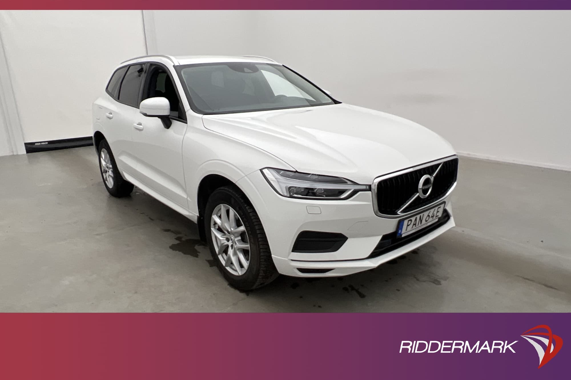 Volvo XC60 B4 AWD 197hk Adv. Edition VOC Värmare Kamera Navi