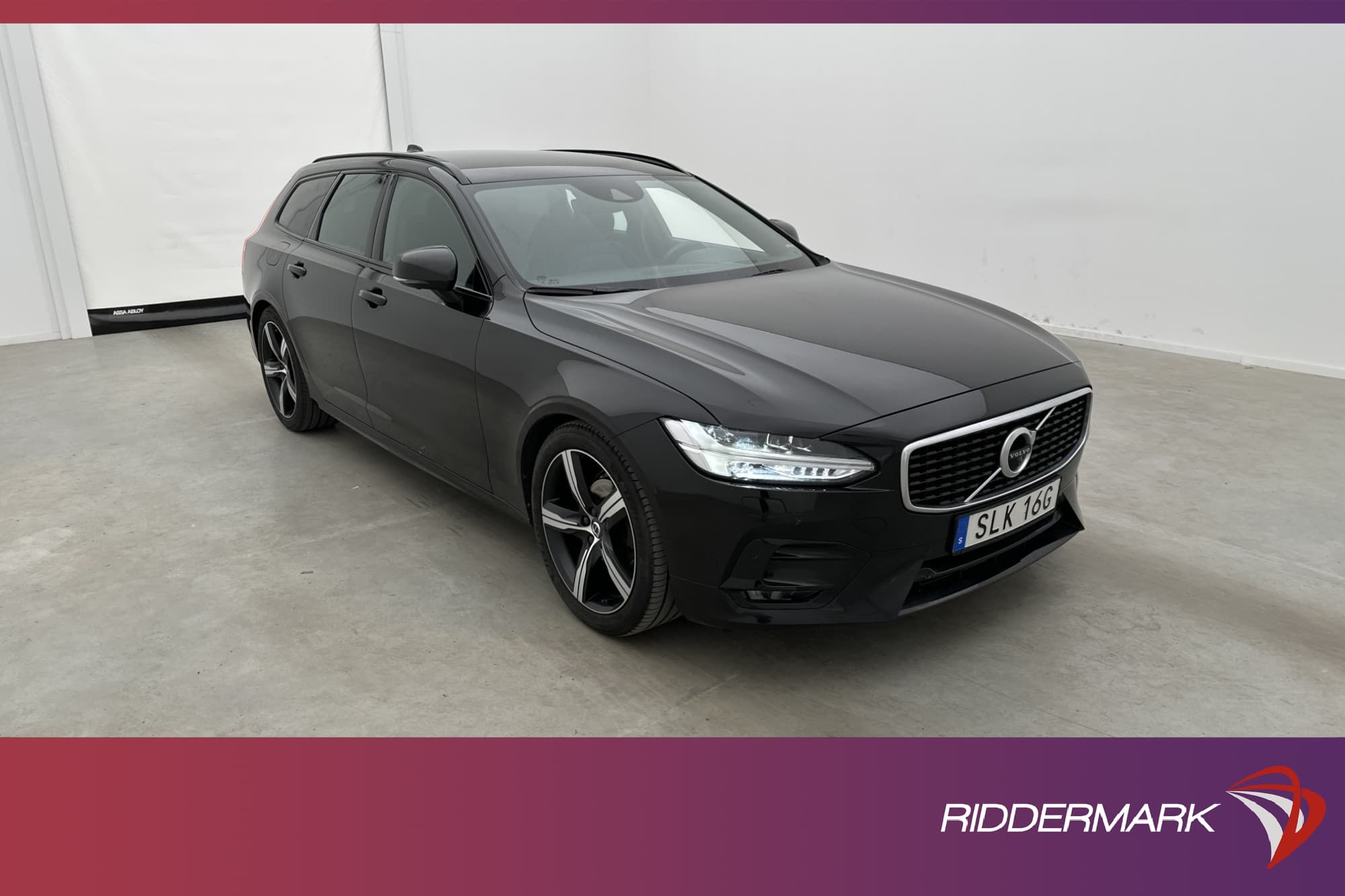 Volvo V90 D4 AWD