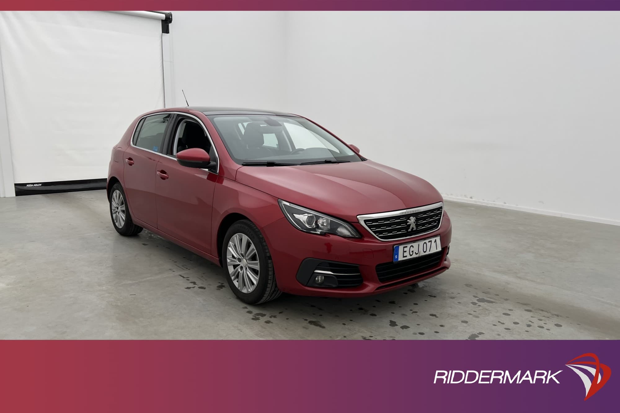Peugeot 308 1.2 e-THP EAT 130hk