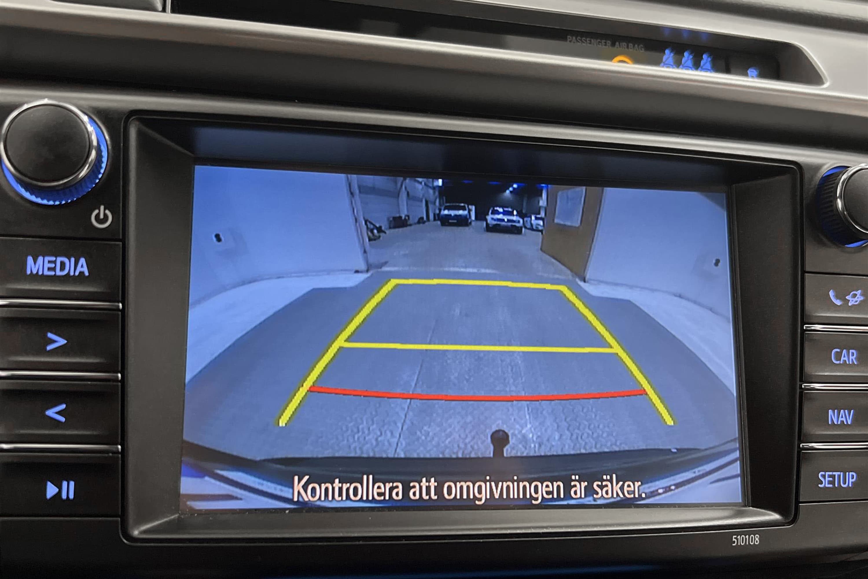 Toyota  Hybrid 2.5 AWD CVT 197hk M-Värm B-Kam Drag 0,56L/mil
