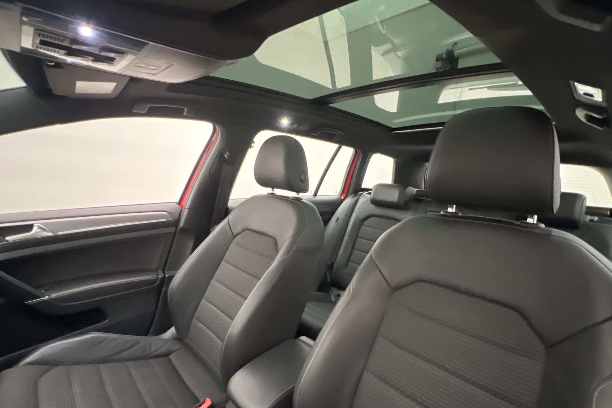 Volkswagen Golf Alltrack 2.0 TDI 184hk Värm Pano Kamera Drag