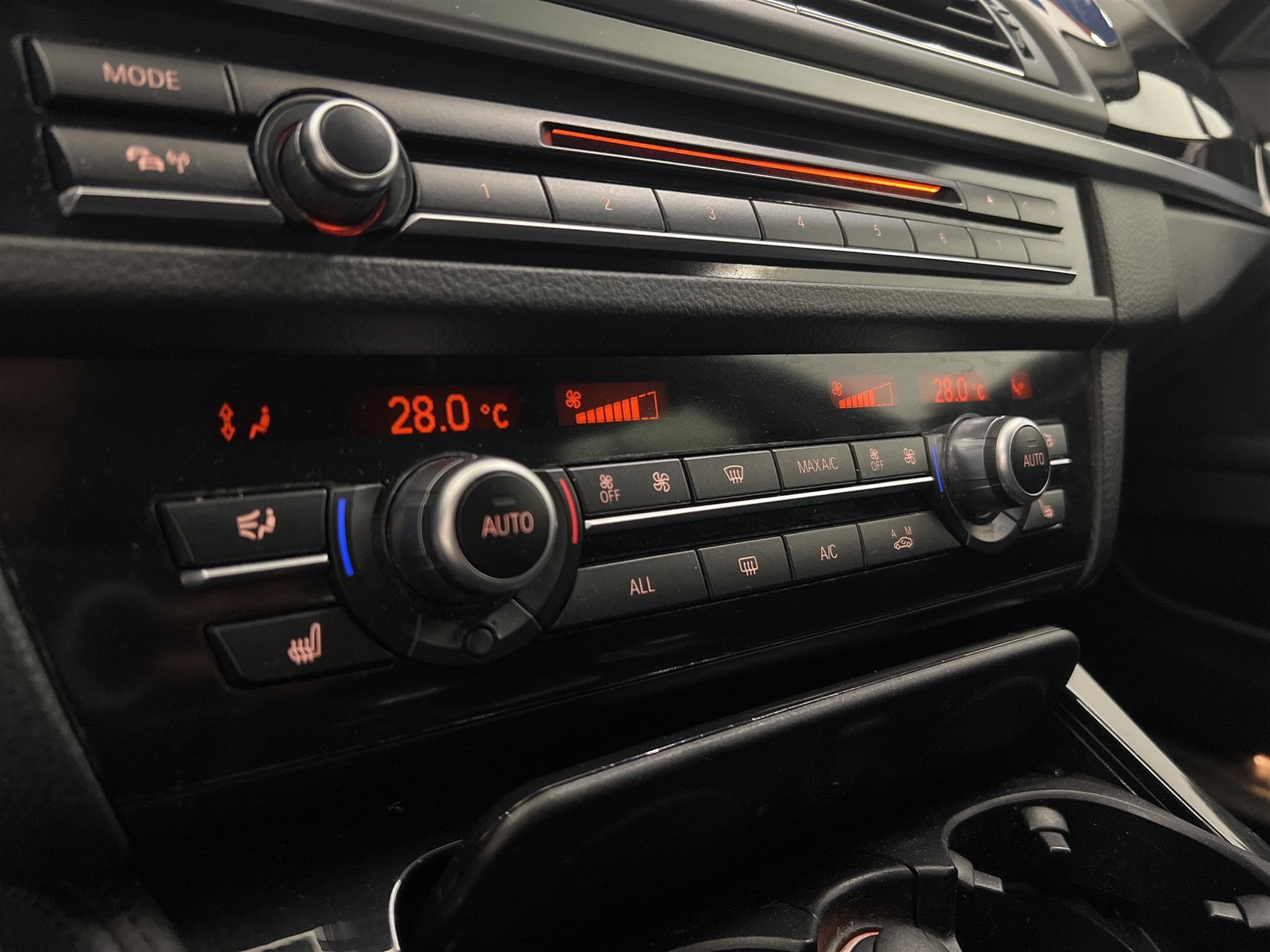BMW 520d 184hk Touring  Värmare Nyservad PDC 0.45l/mil