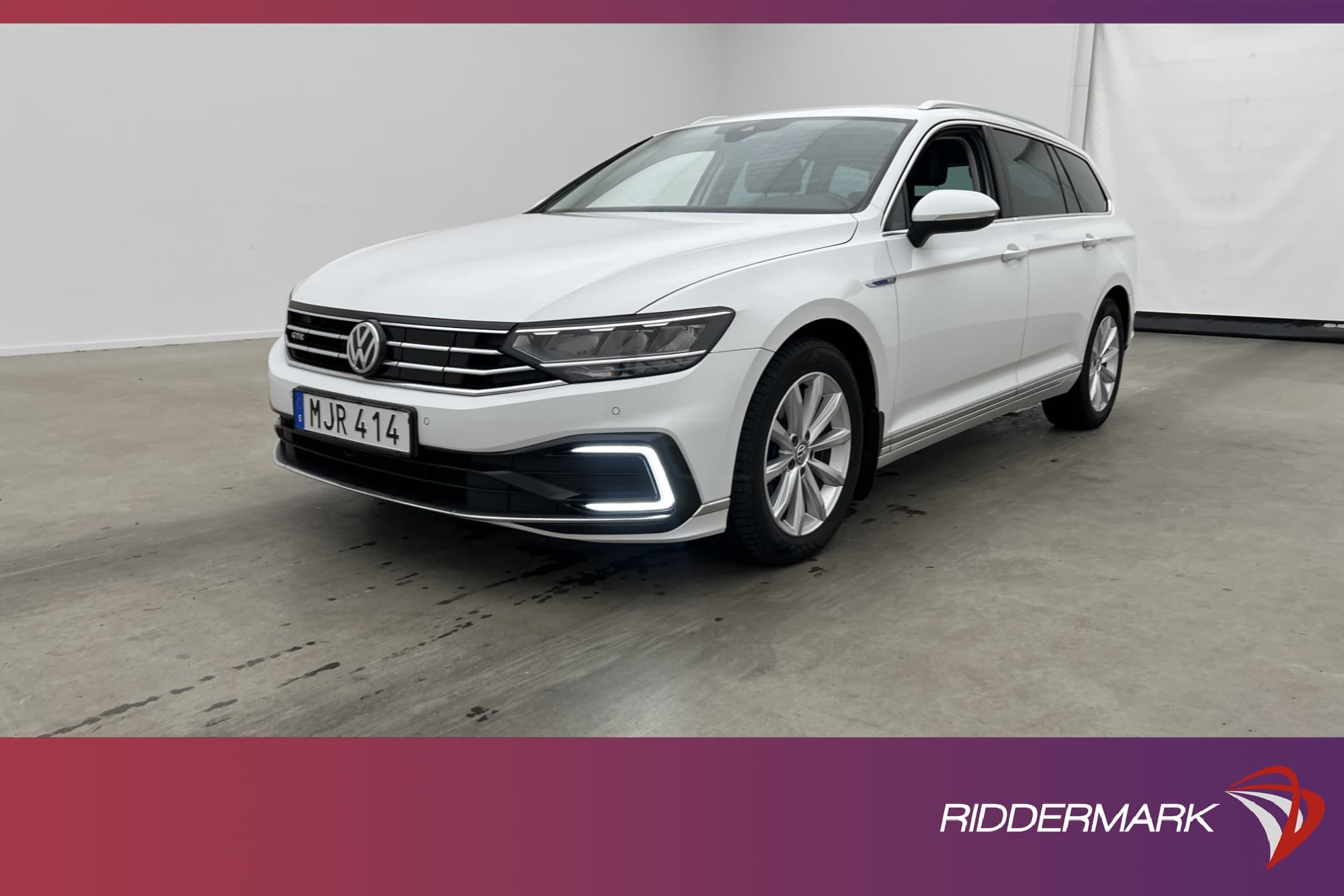Volkswagen Passat GTE 218hk Kamera Dragkrok CarPlay