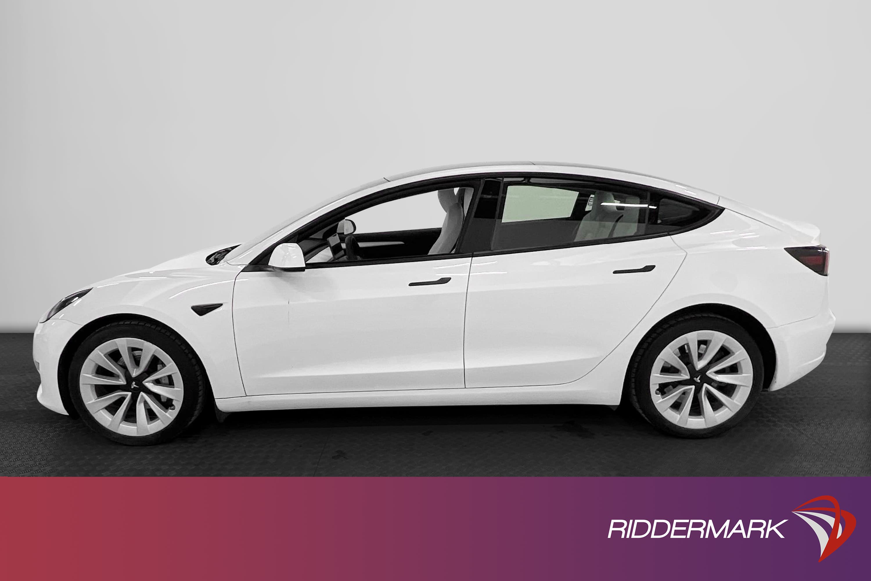 Tesla Model 3 Long Range AWD 440hk