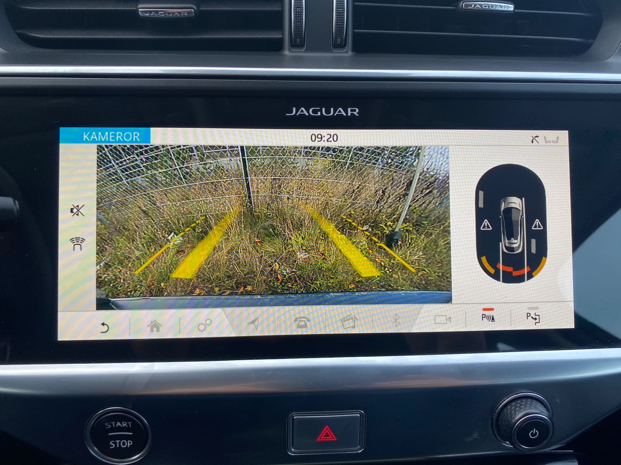 Jaguar I-Pace EV400 AWD 400hk Signature Meridian Navi Kamera