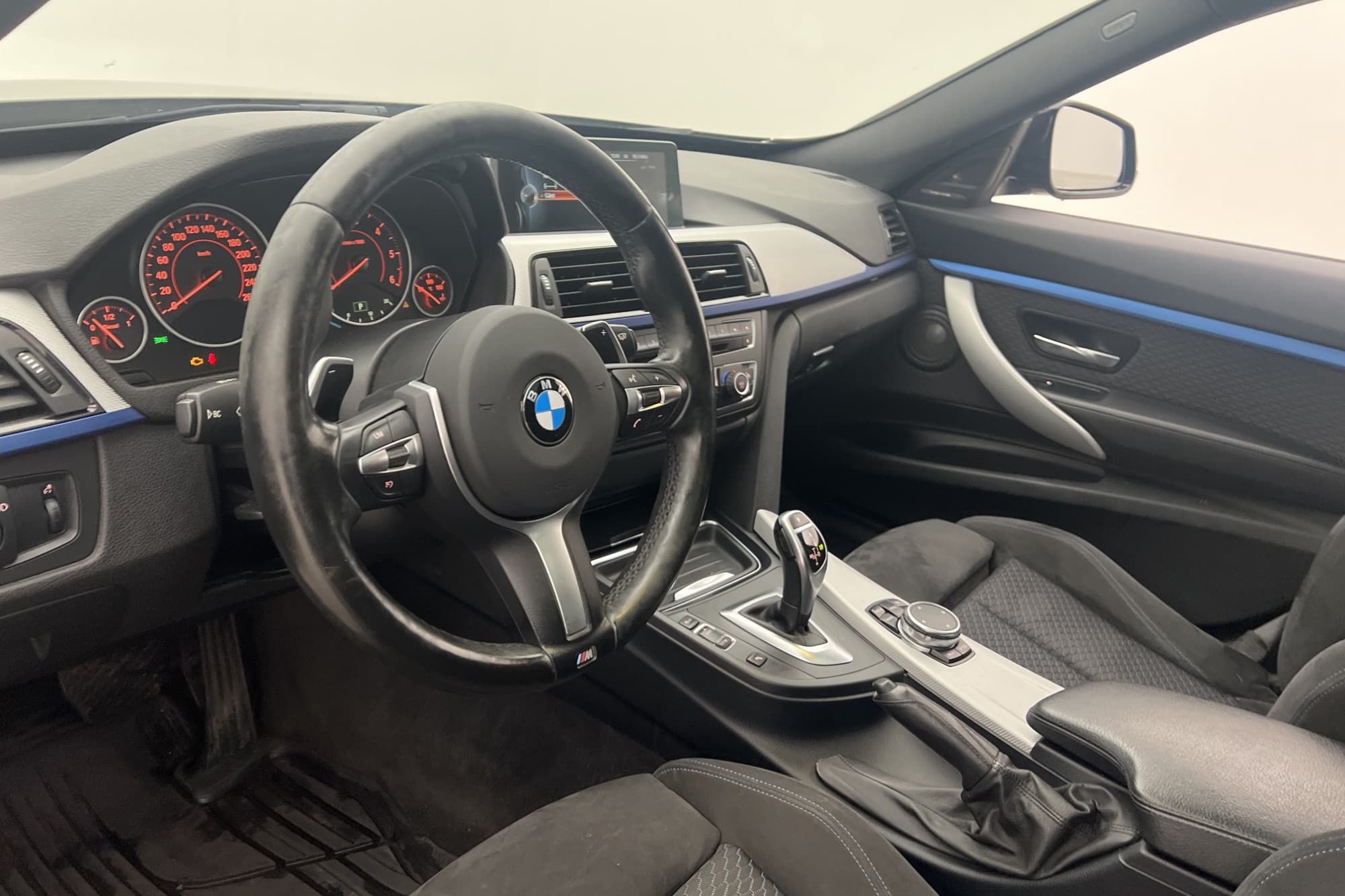 BMW 330 d xDrive GT 258hk M Sport Navi H/K Pano Kamera Drag