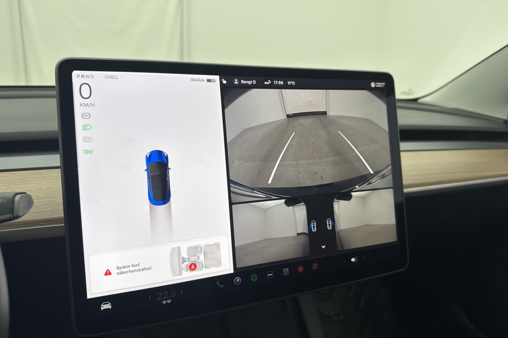 Tesla Model 3 Long Range AWD Autopilot 1 brukare Svensksåld