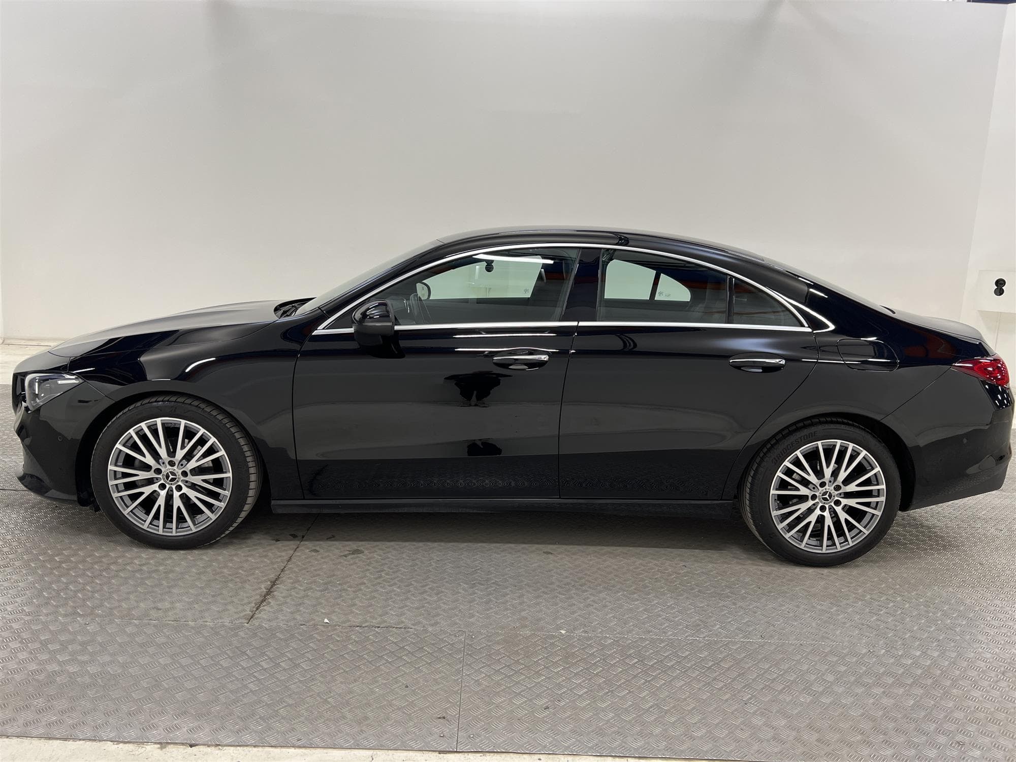 Mercedes-Benz CLA 180 Coupé 136hk