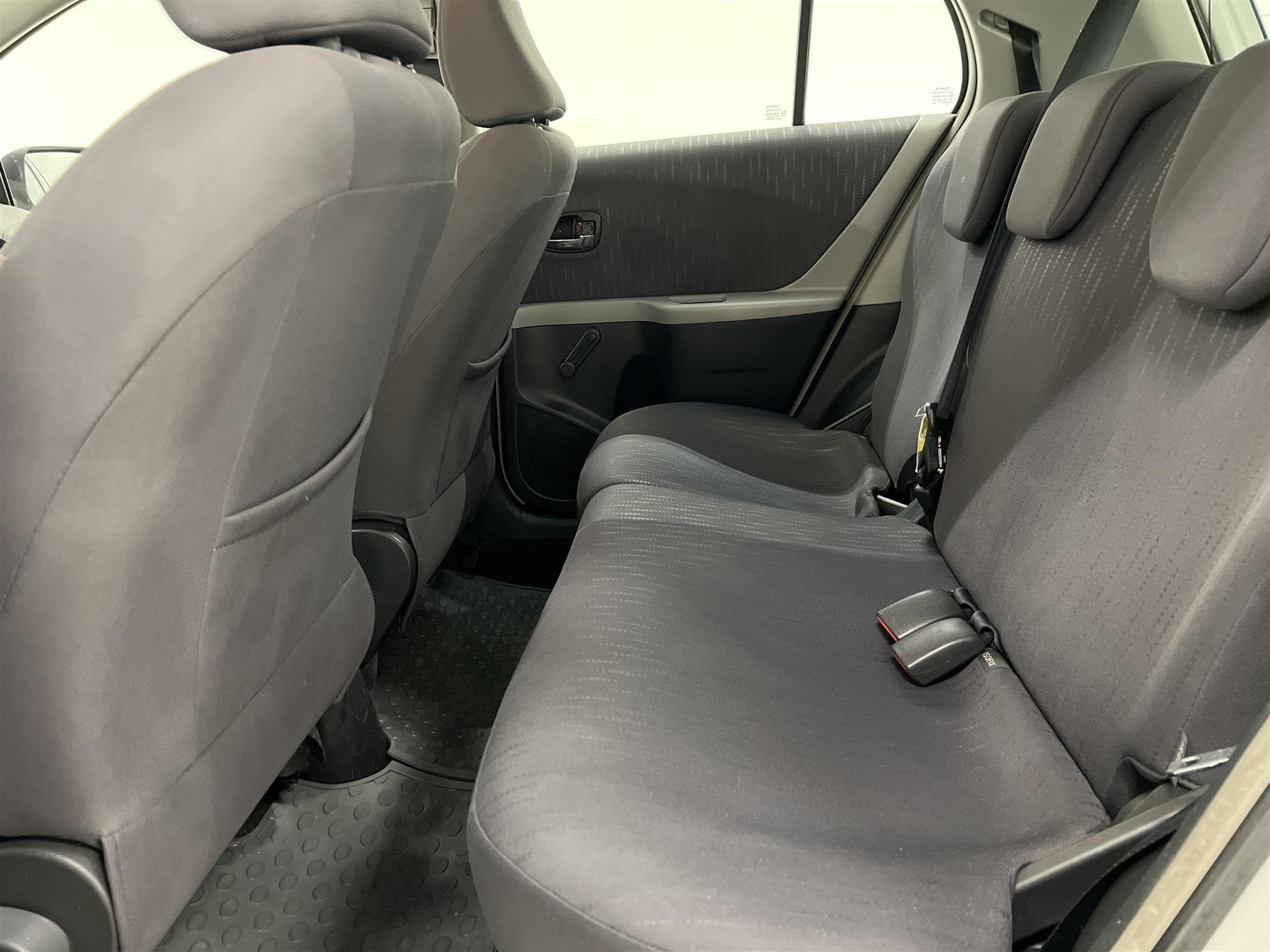 Toyota Yaris 1.4 D-4D 90hk Motorvärmare  Nyservad 0,36L/mil