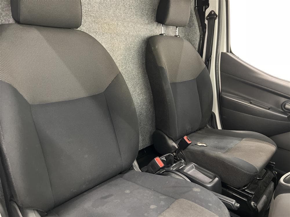 Nissan e-NV200 40kWh Automat Navi Kamera Moms 