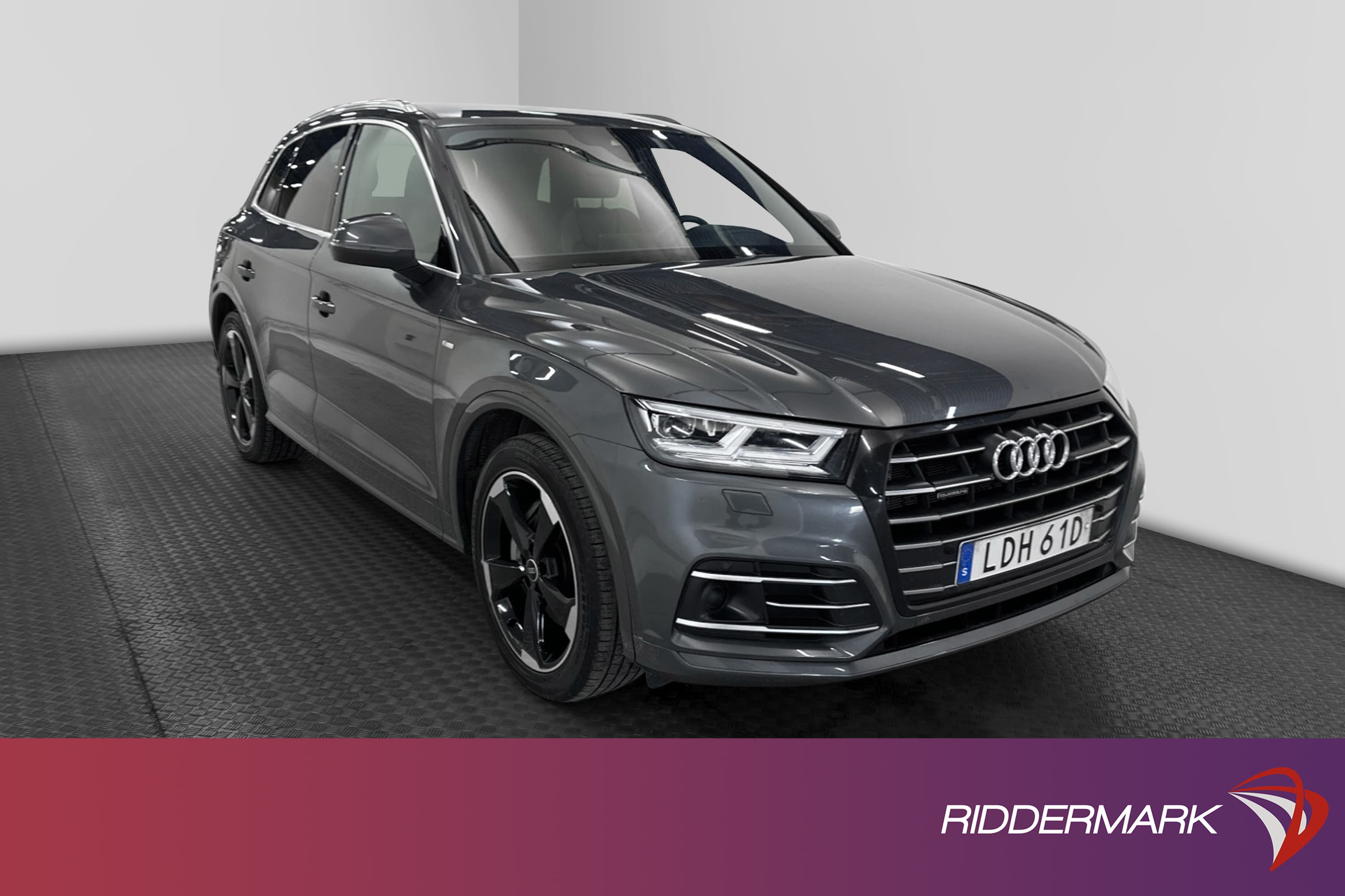 Audi Q5 55 TFSI e Quattro 367hk