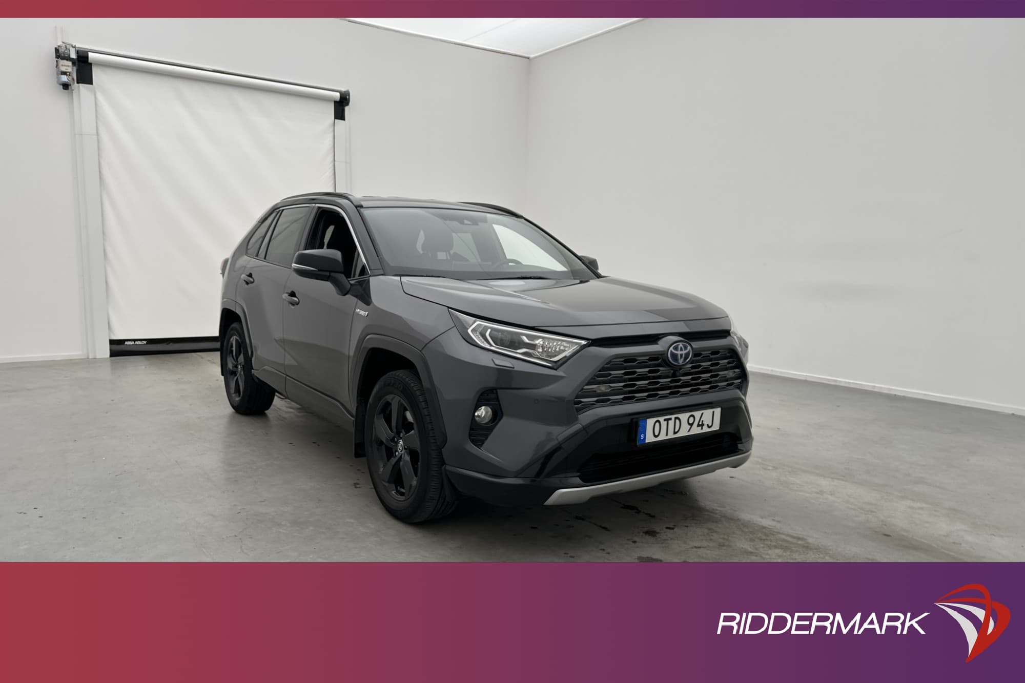 Toyota RAV4 Hybrid AWD 222hk