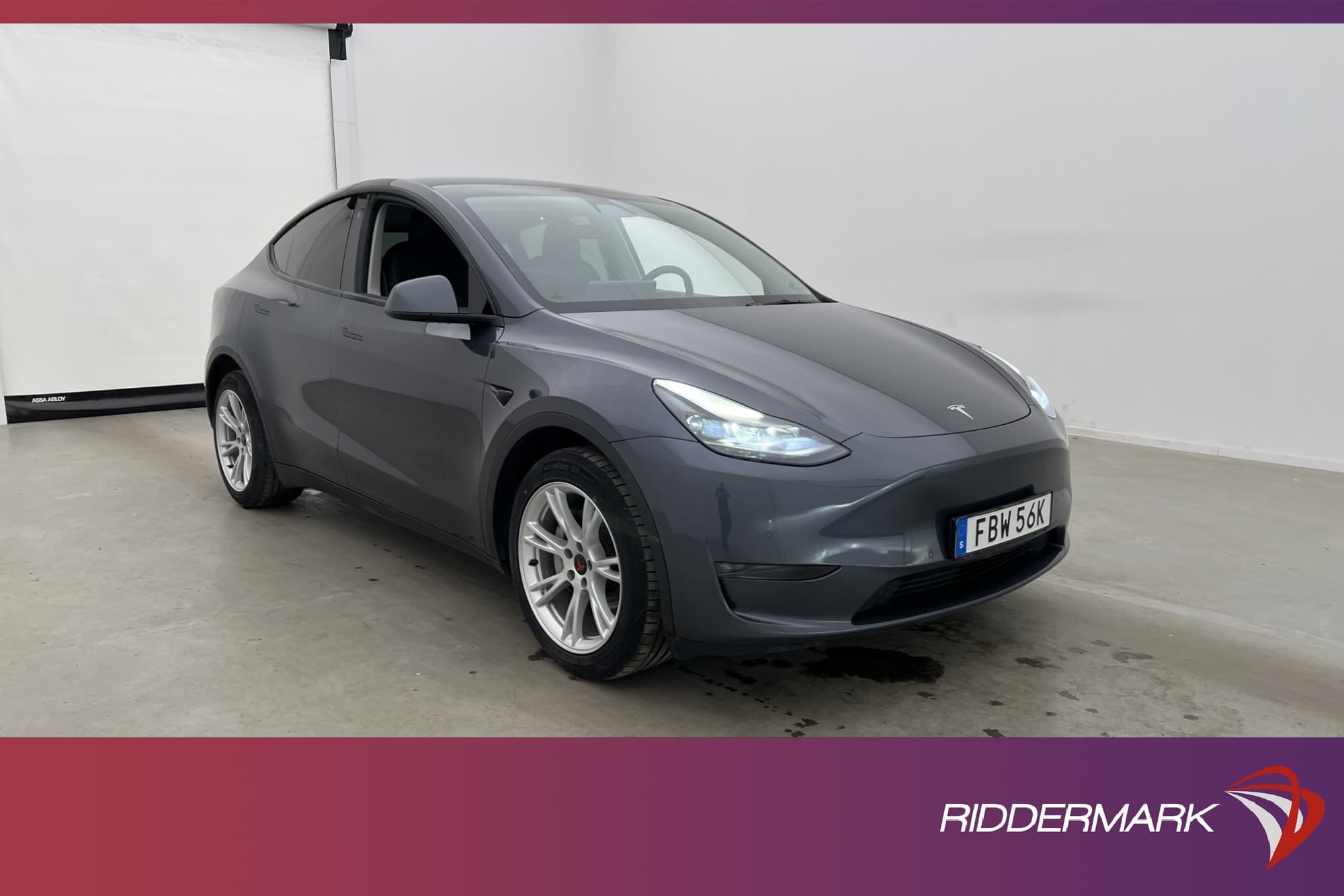 Tesla Model Y Long Range AWD Svensksåld ACCBoost AP