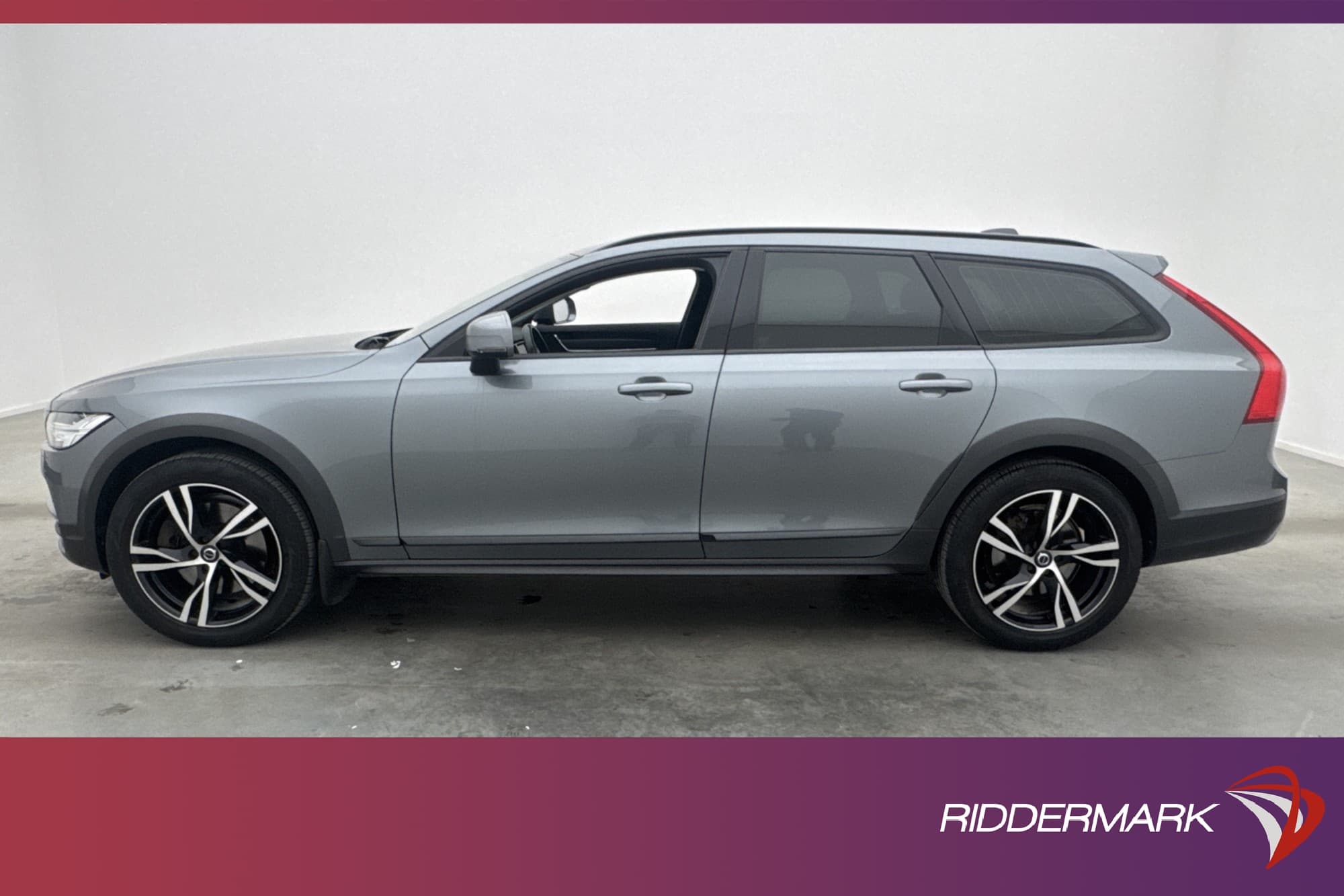Volvo V90 Cross Country D4 190hk AWD VOC Värmare Drag 