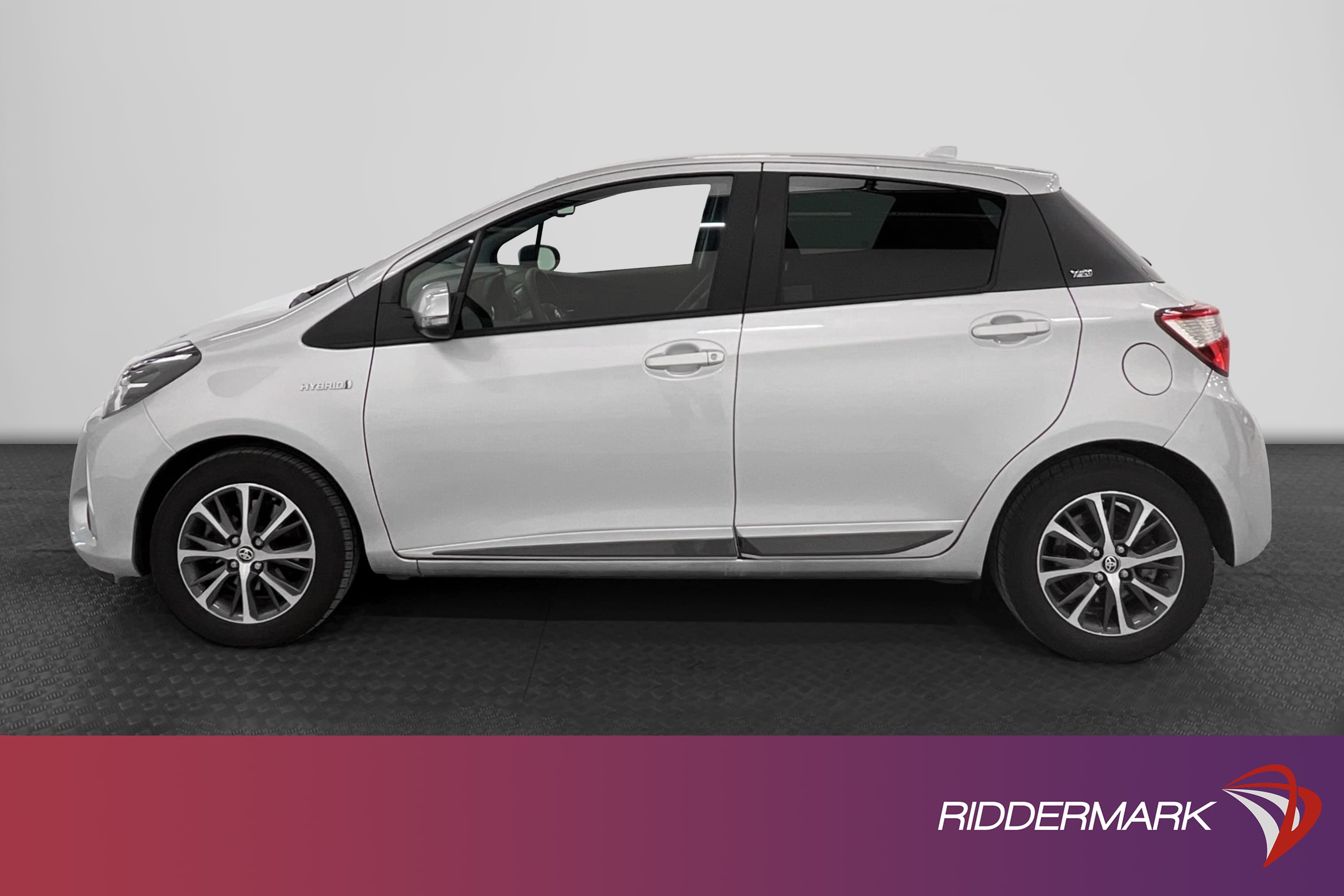 Toyota Yaris Hybrid e-CVT 101hk