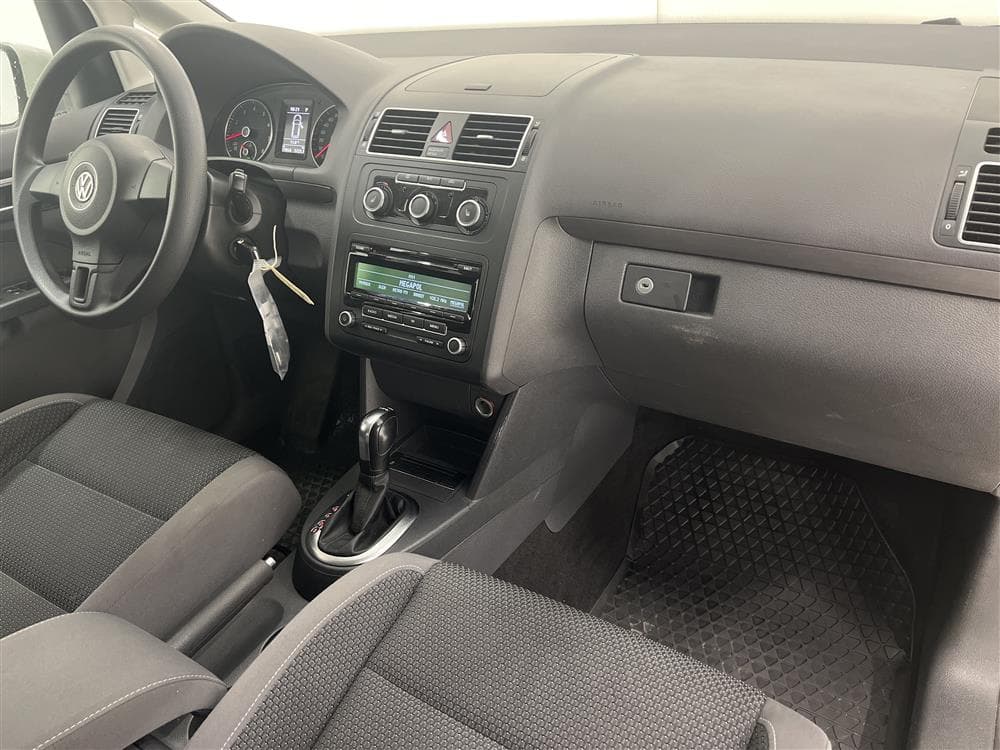 VW Touran 1.4 TGI EcoFuel 150hk 514:- Årsskattinteriör