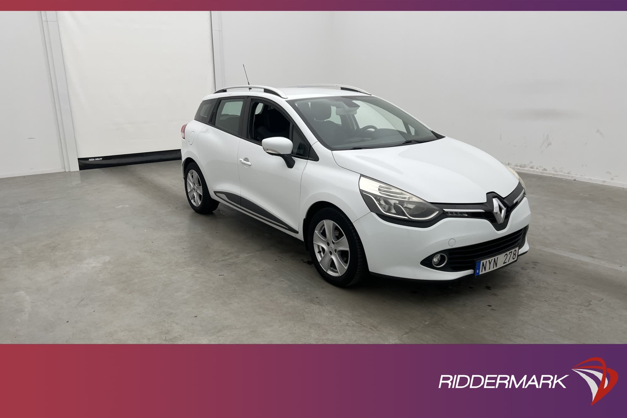 Renault Clio Sport Tourer TCe Navi Farthållare En brukare