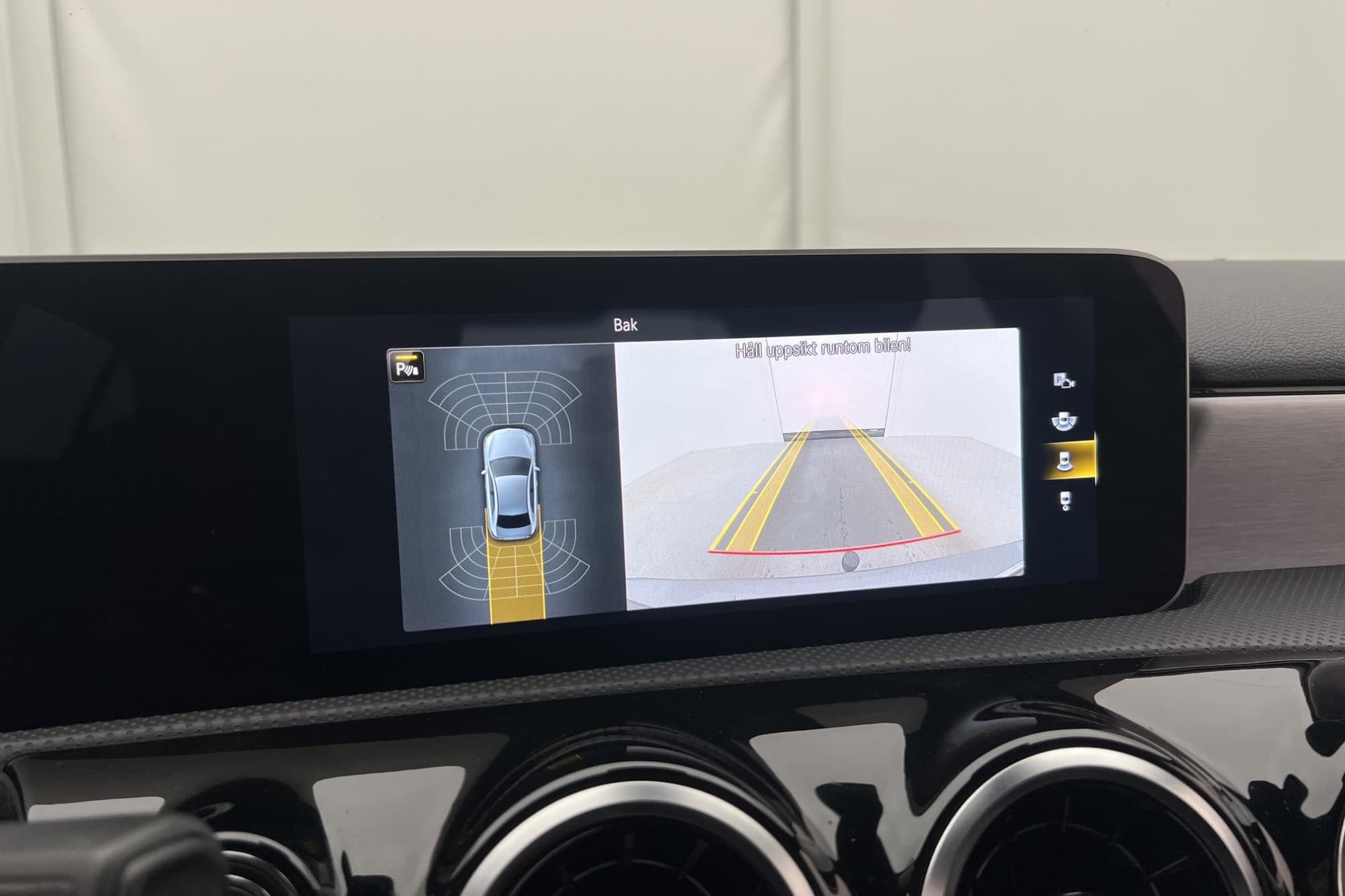 Mercedes-Benz A 220 4M 190hk AMG Wide Kamera CarPlay Drag