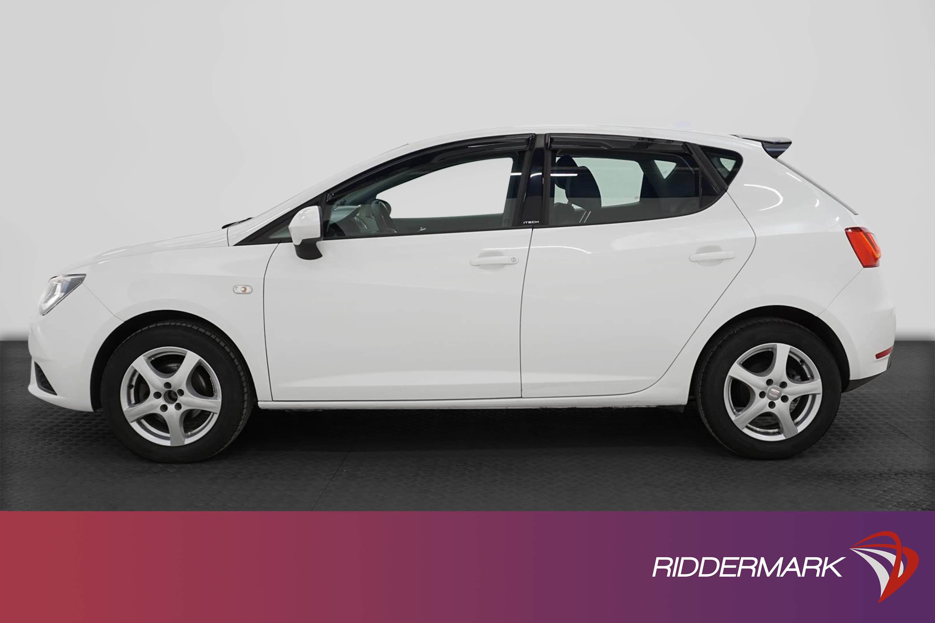 SEAT Ibiza 1.2 TSI 105hk Halvskinn Nybes Låg Skatt 0,42L/mil