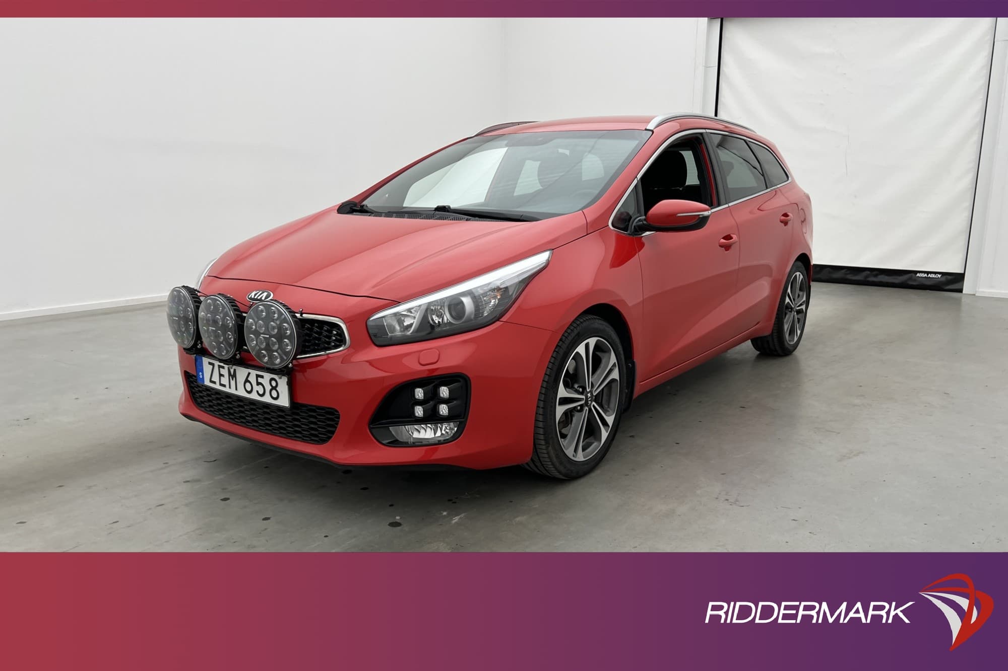 Kia Ceed SW 1.6 GDI 135hk GT-Line Kamera Drag CarPlay Navi