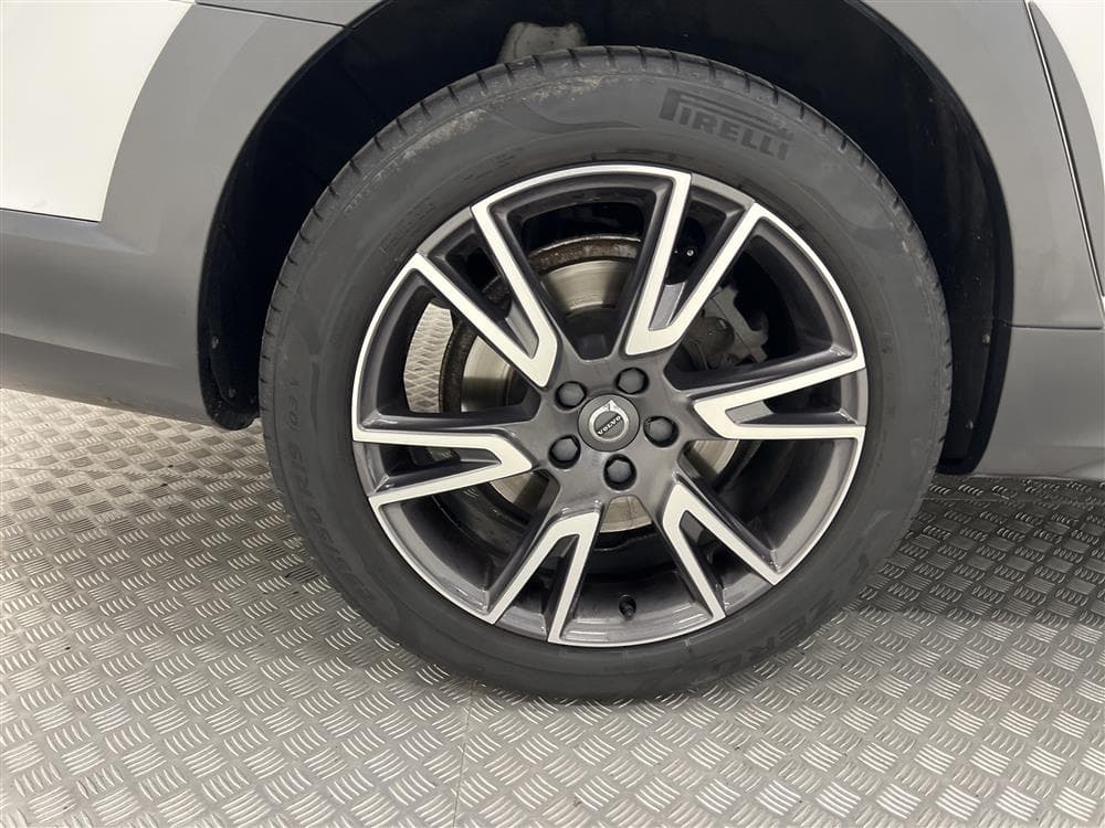Volvo V90 Cross Country D4 AWD 190hk Inscription Pro Värmareinteriör